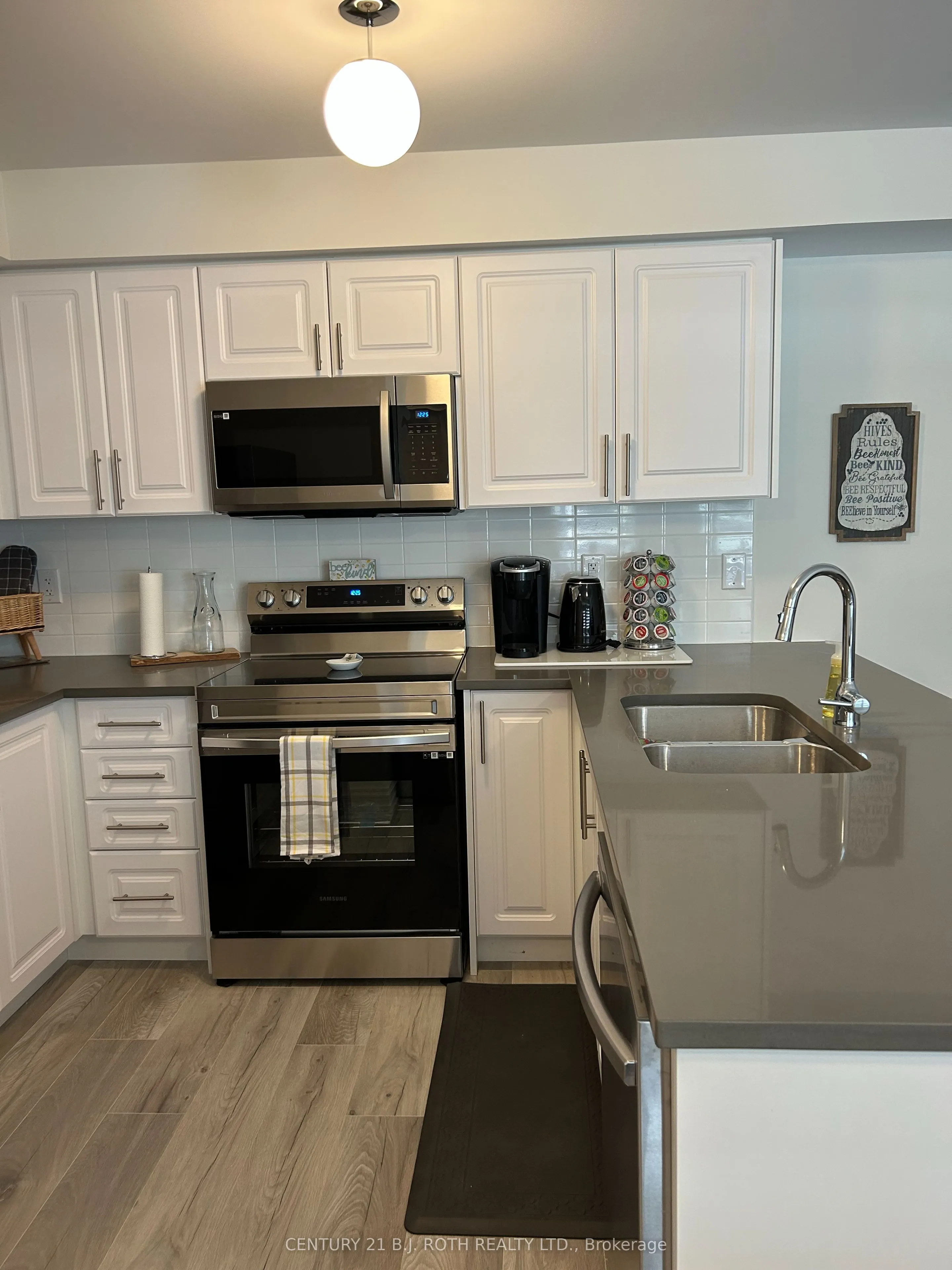 64 APPLETREE Lane, #69