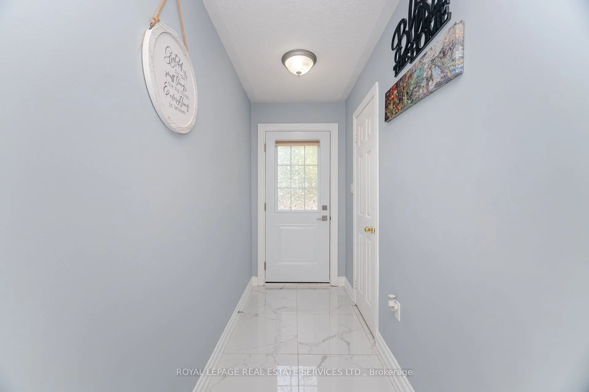 430 Mapleview Drive E, #6
