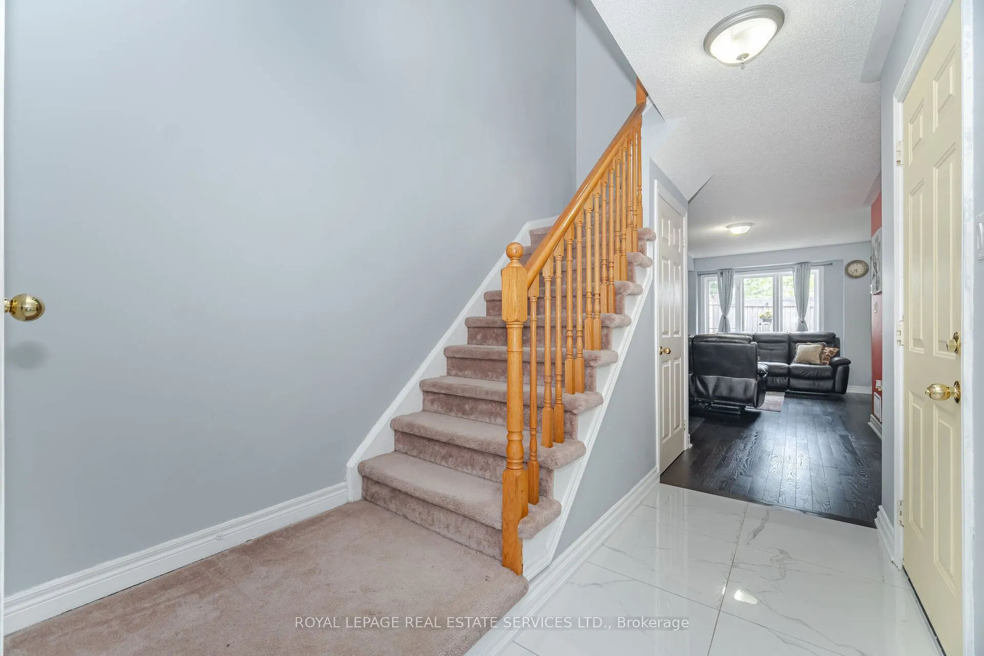 430 Mapleview Drive E, #6