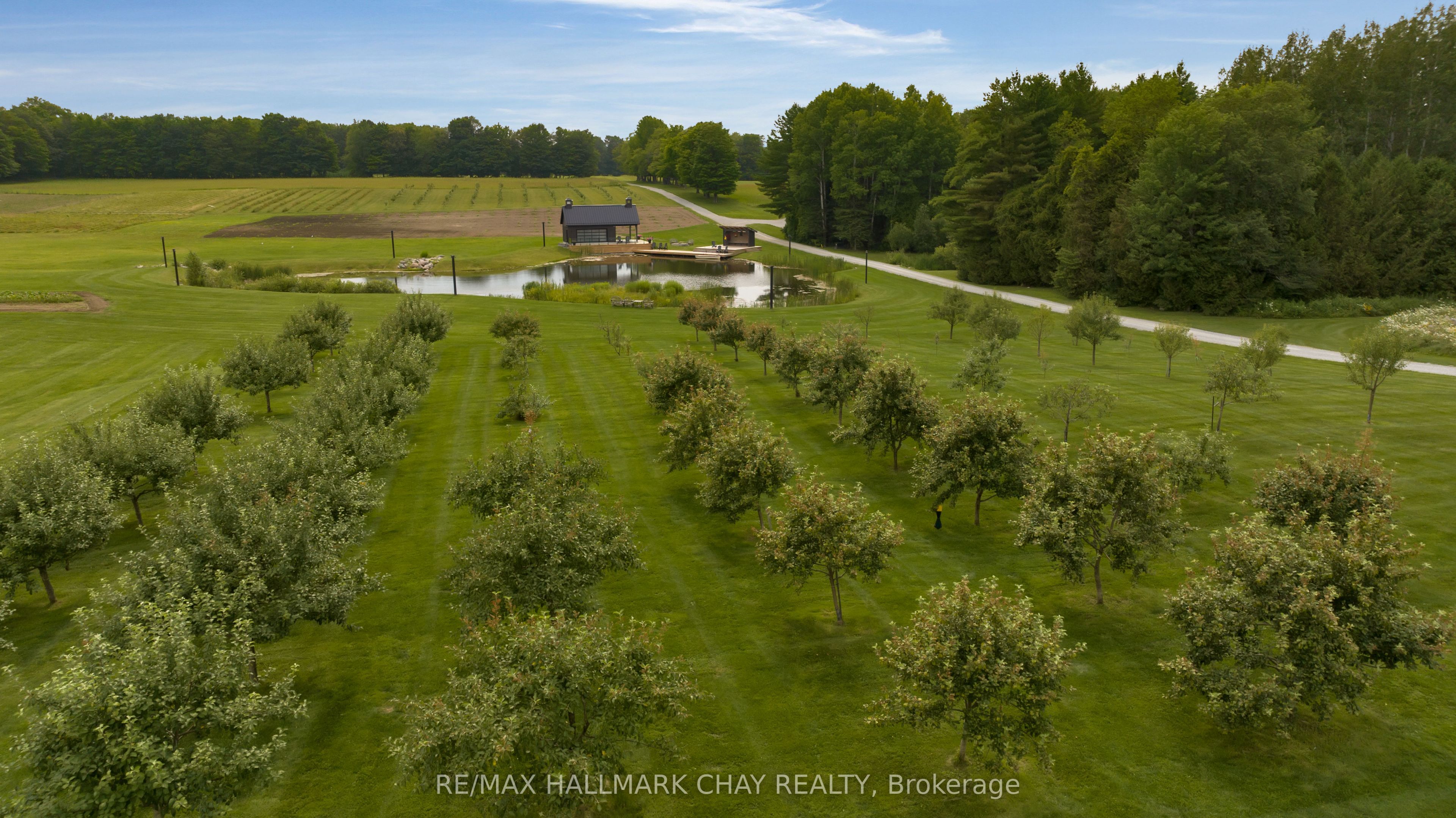 28 Thoroughbred Drive