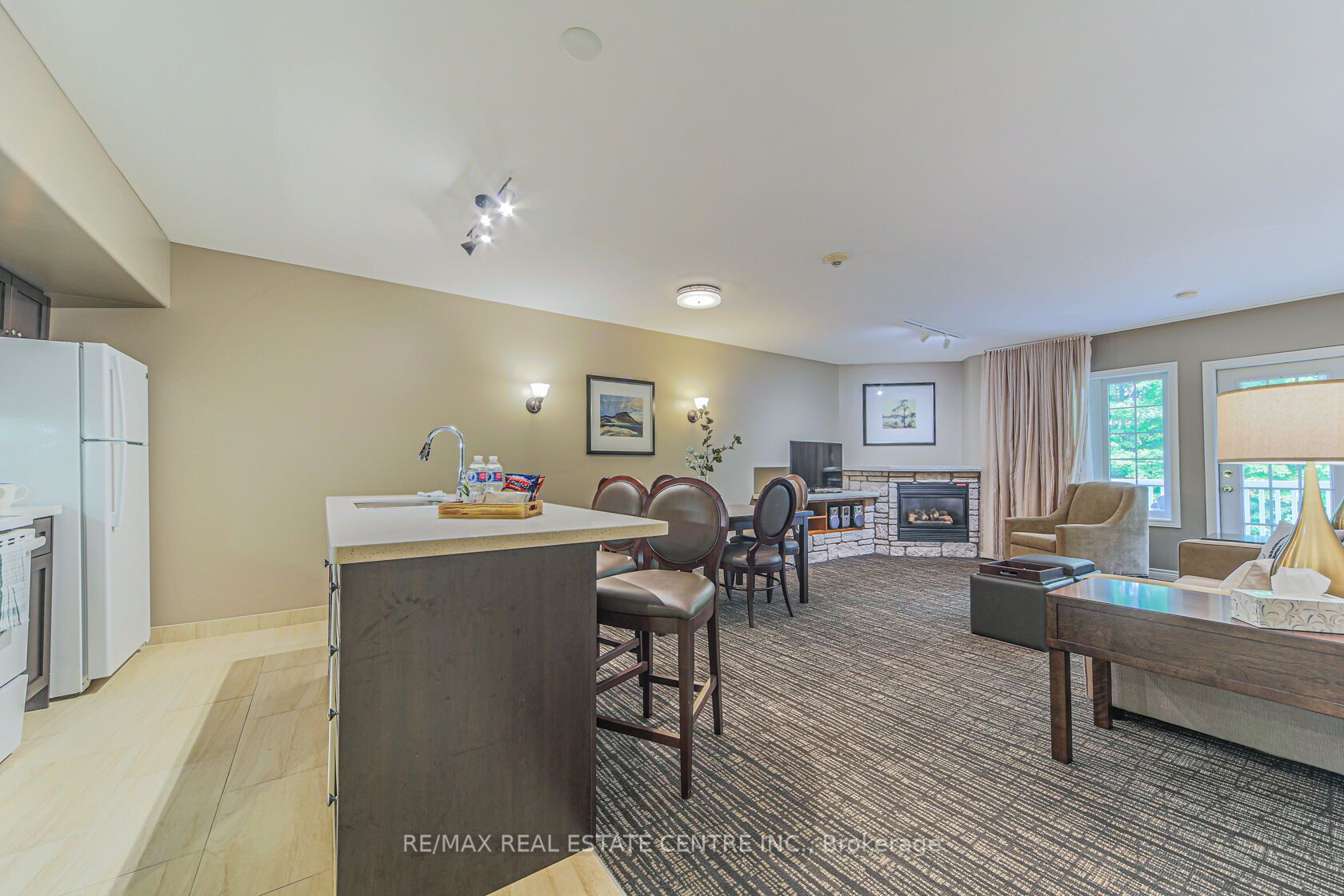 90 Highland Drive, #2040-41