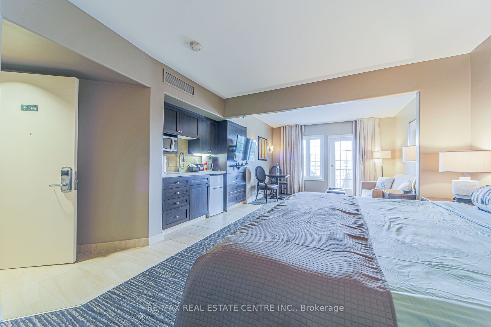 90 Highland Drive, #2040-41