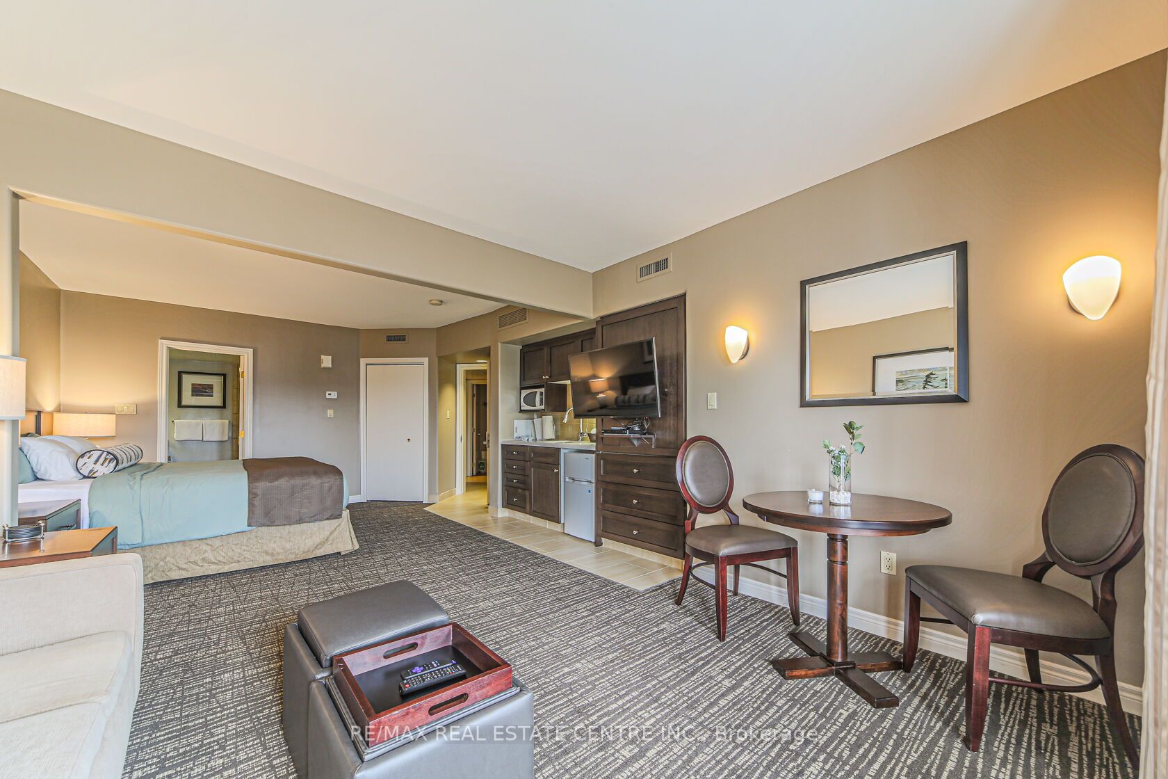 90 Highland Drive, #2446-47