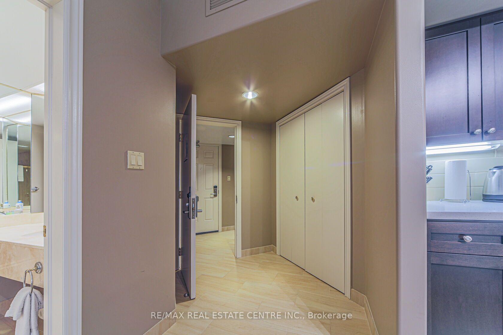 90 Highland Drive, #2446-47