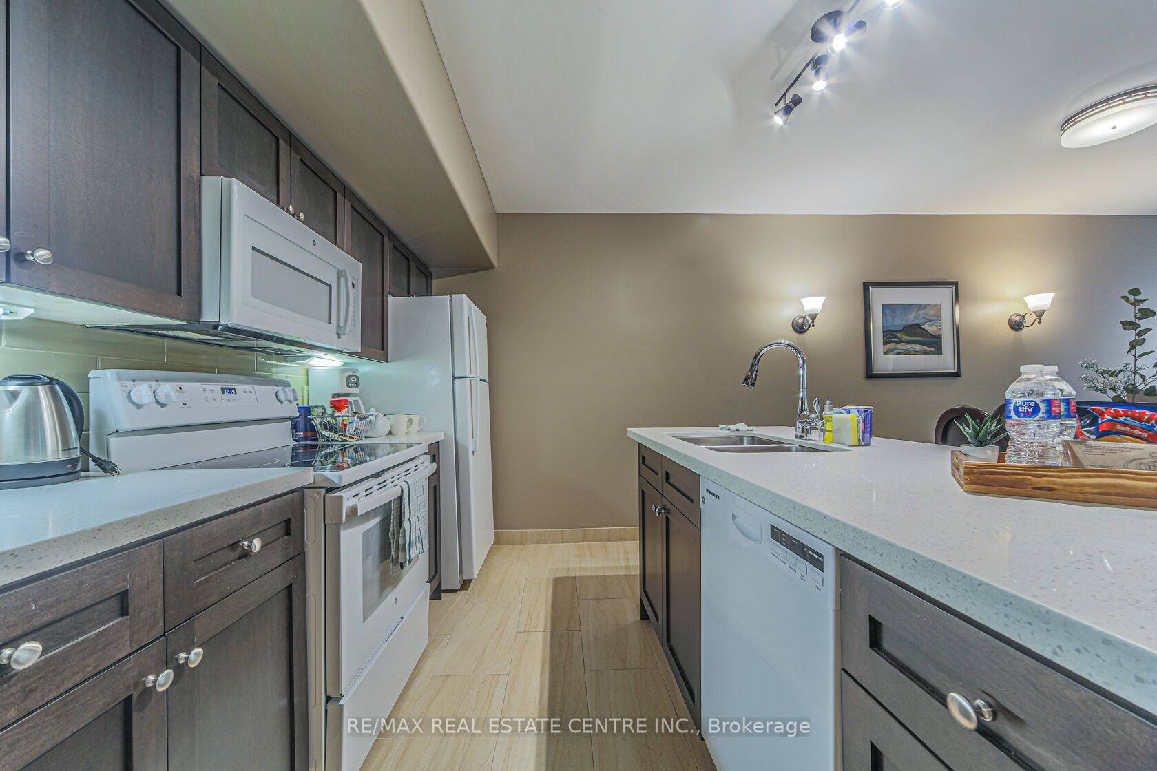 90 Highland Drive, #2446-47