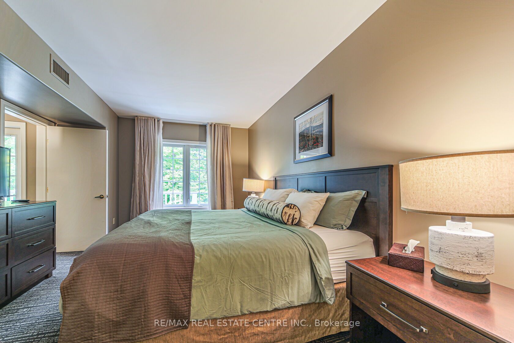 90 Highland Drive, #2446-47