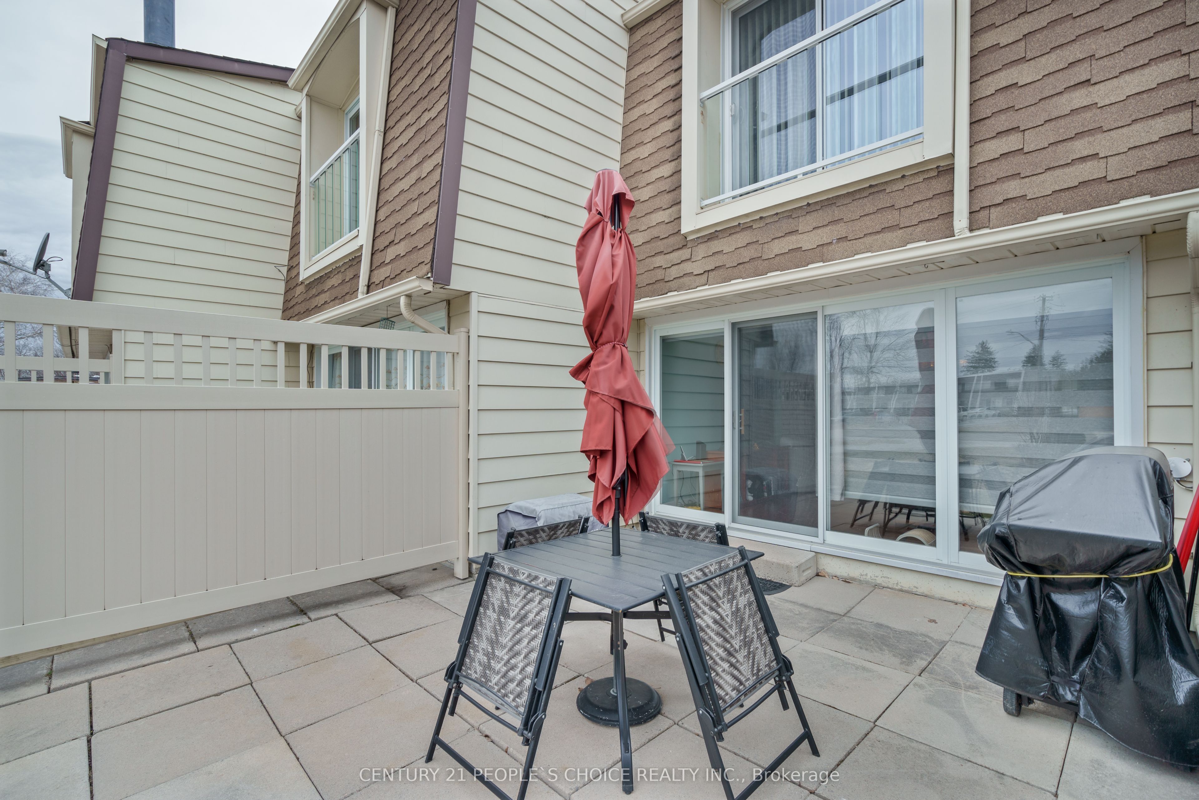 4 Paradise Boulevard #3