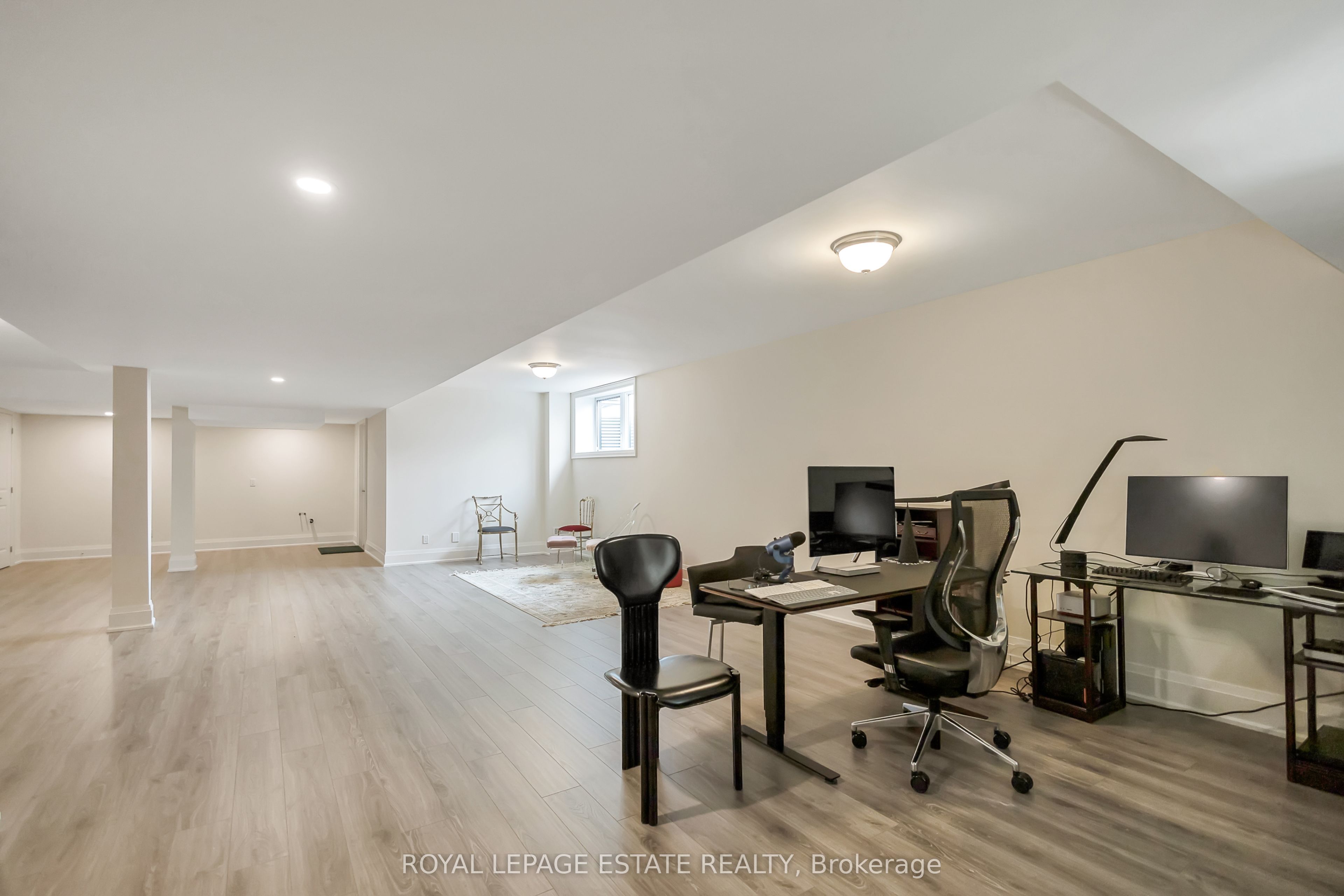 8 Morgan Drive
