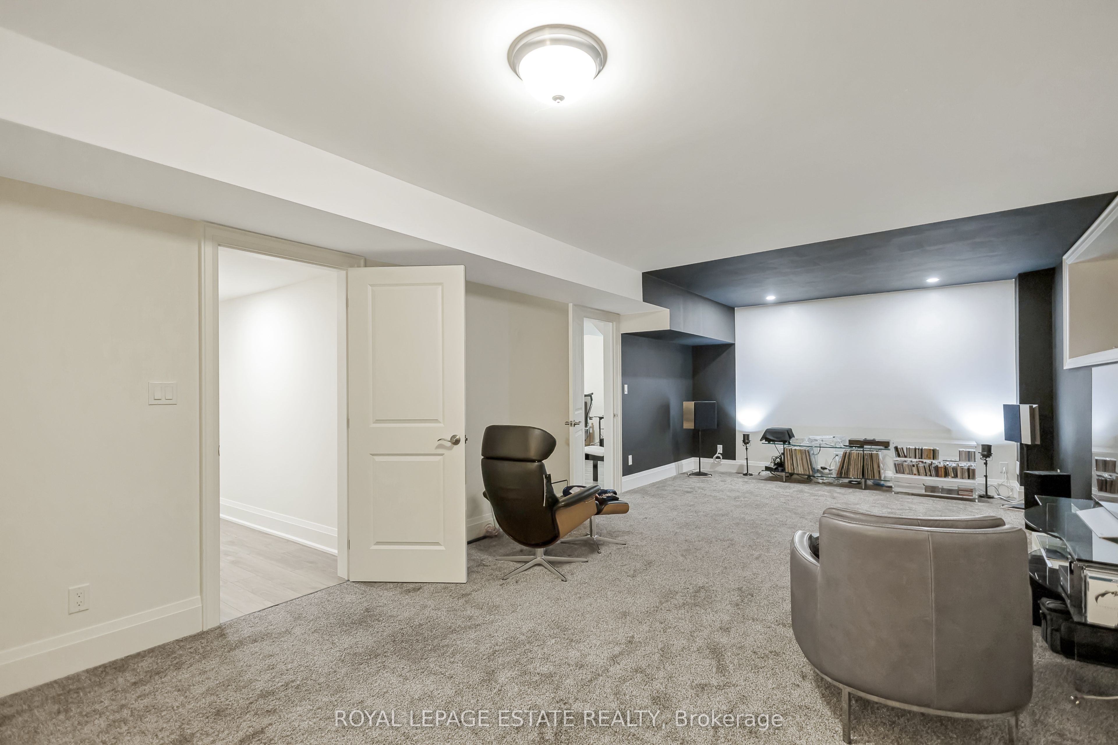 8 Morgan Drive