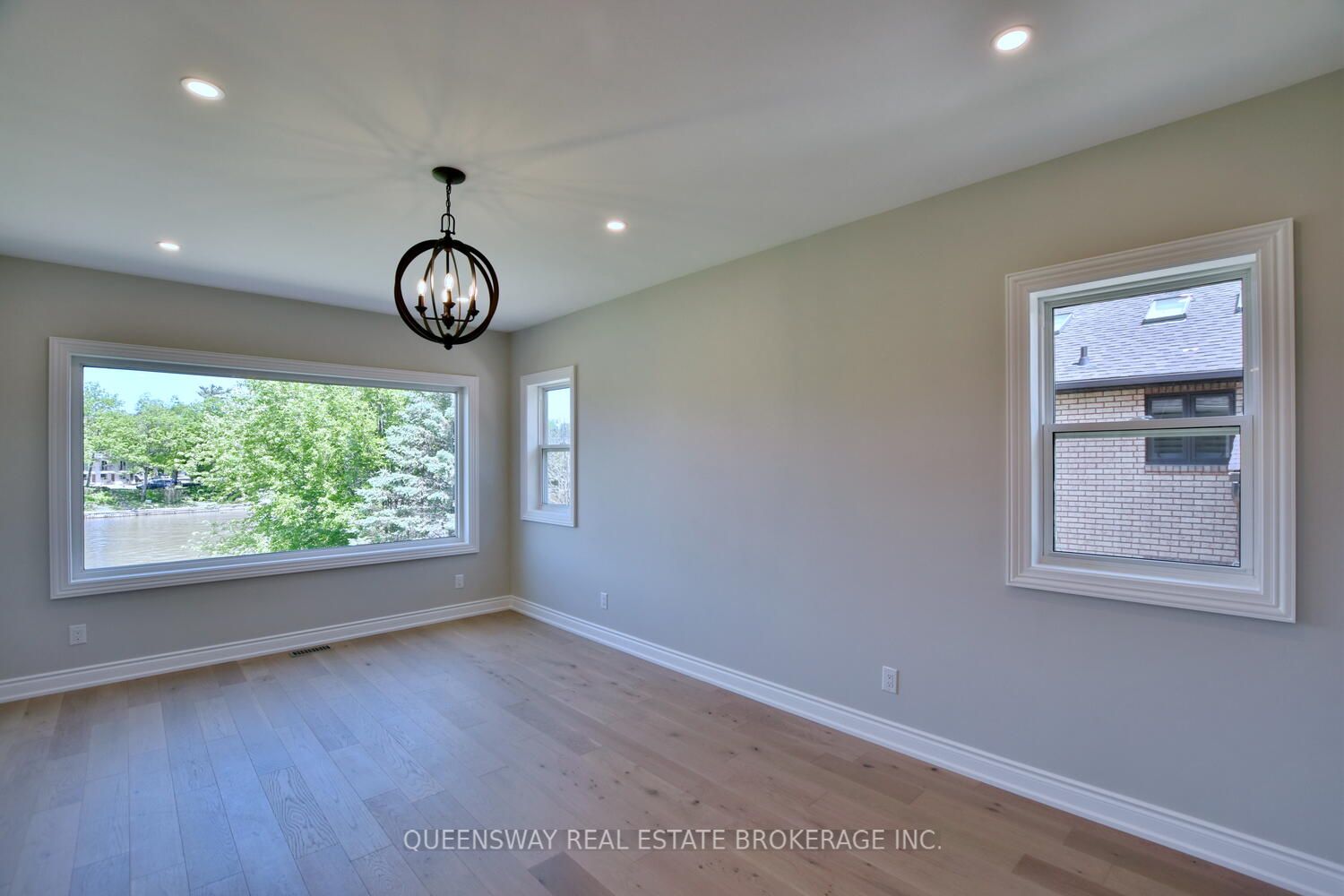 1852 River Road W