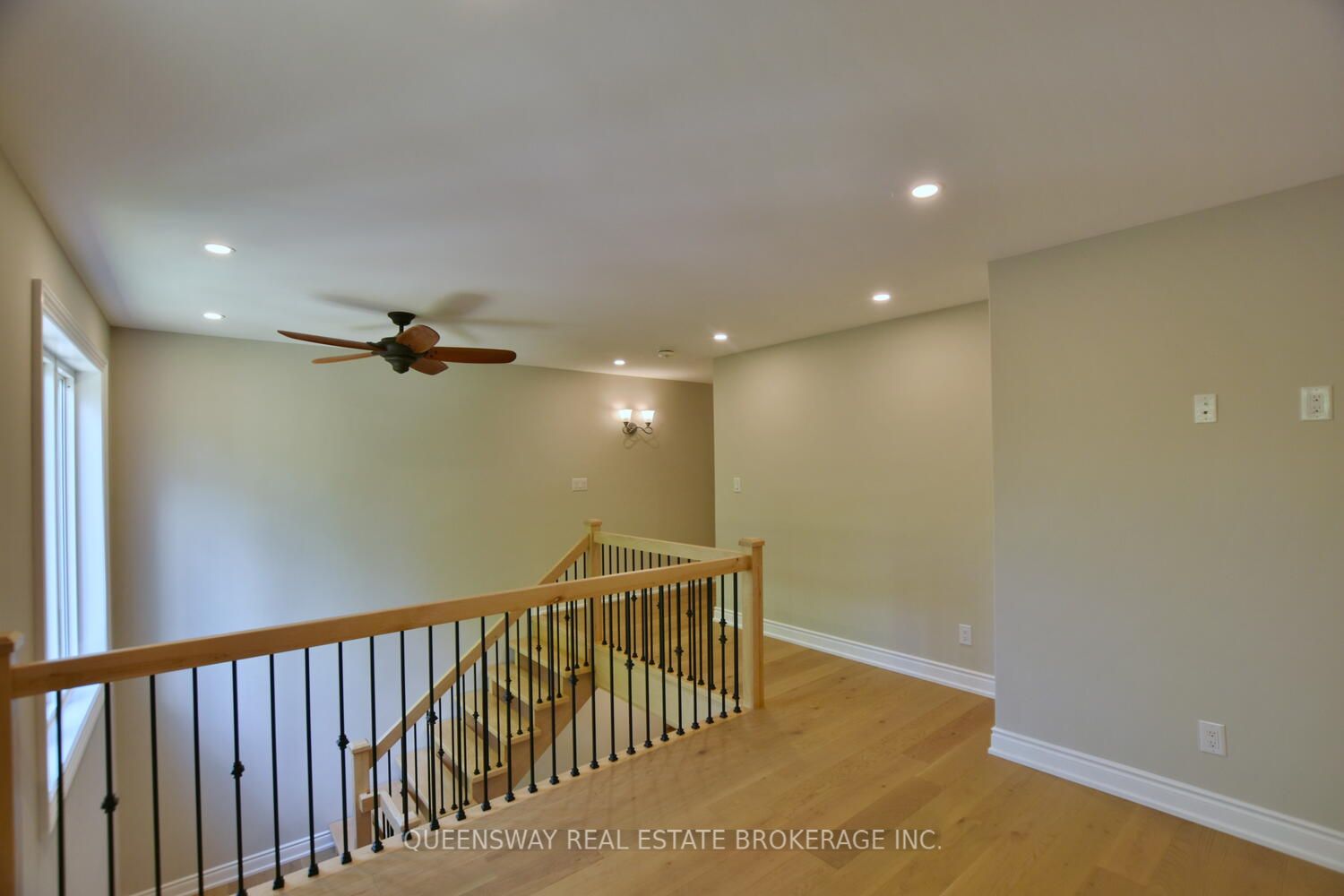 1852 River Road W