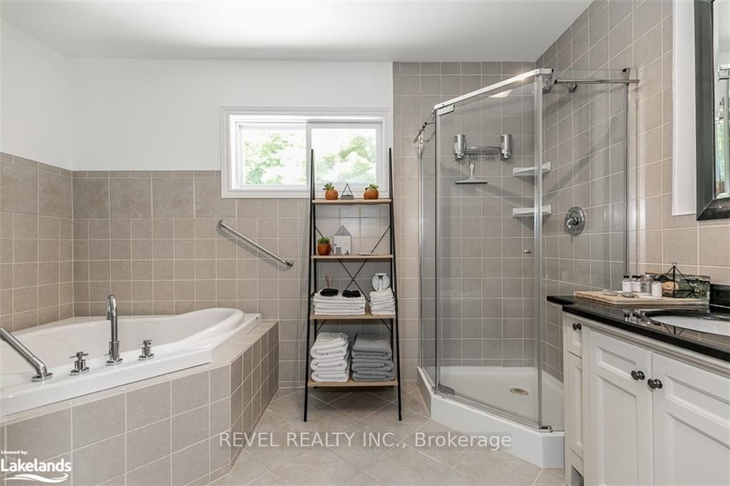 2440 Champlain Road