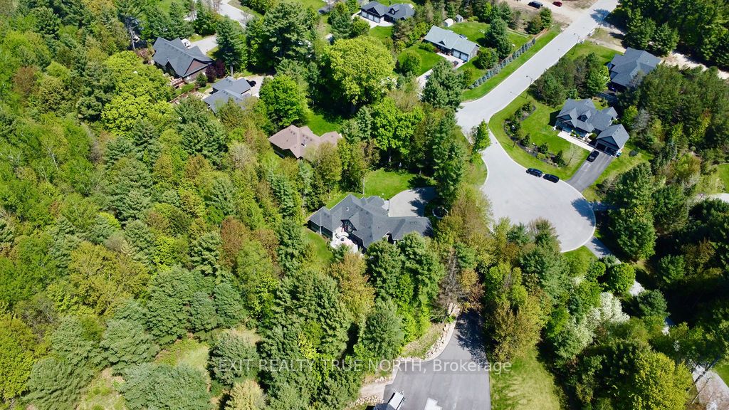 2 Sycamore Circle