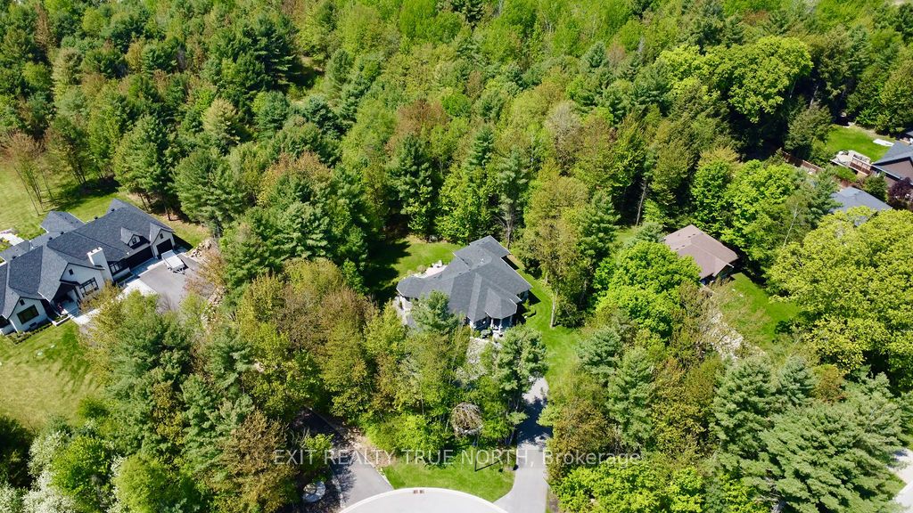 2 Sycamore Circle