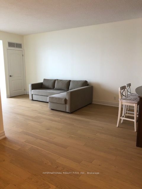 699 ABERDEEN Boulevard #504