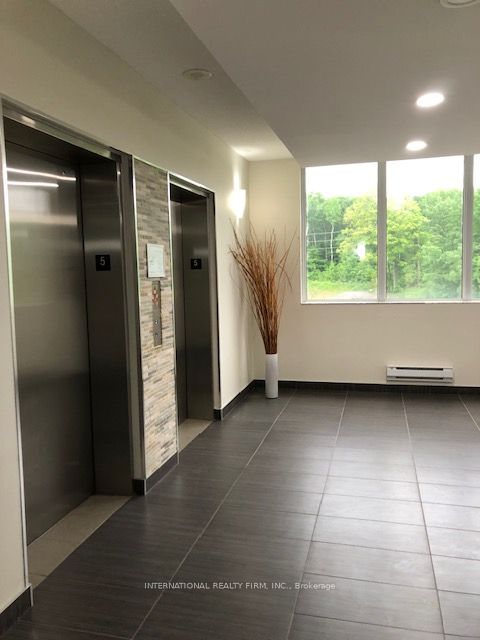699 ABERDEEN Boulevard #504