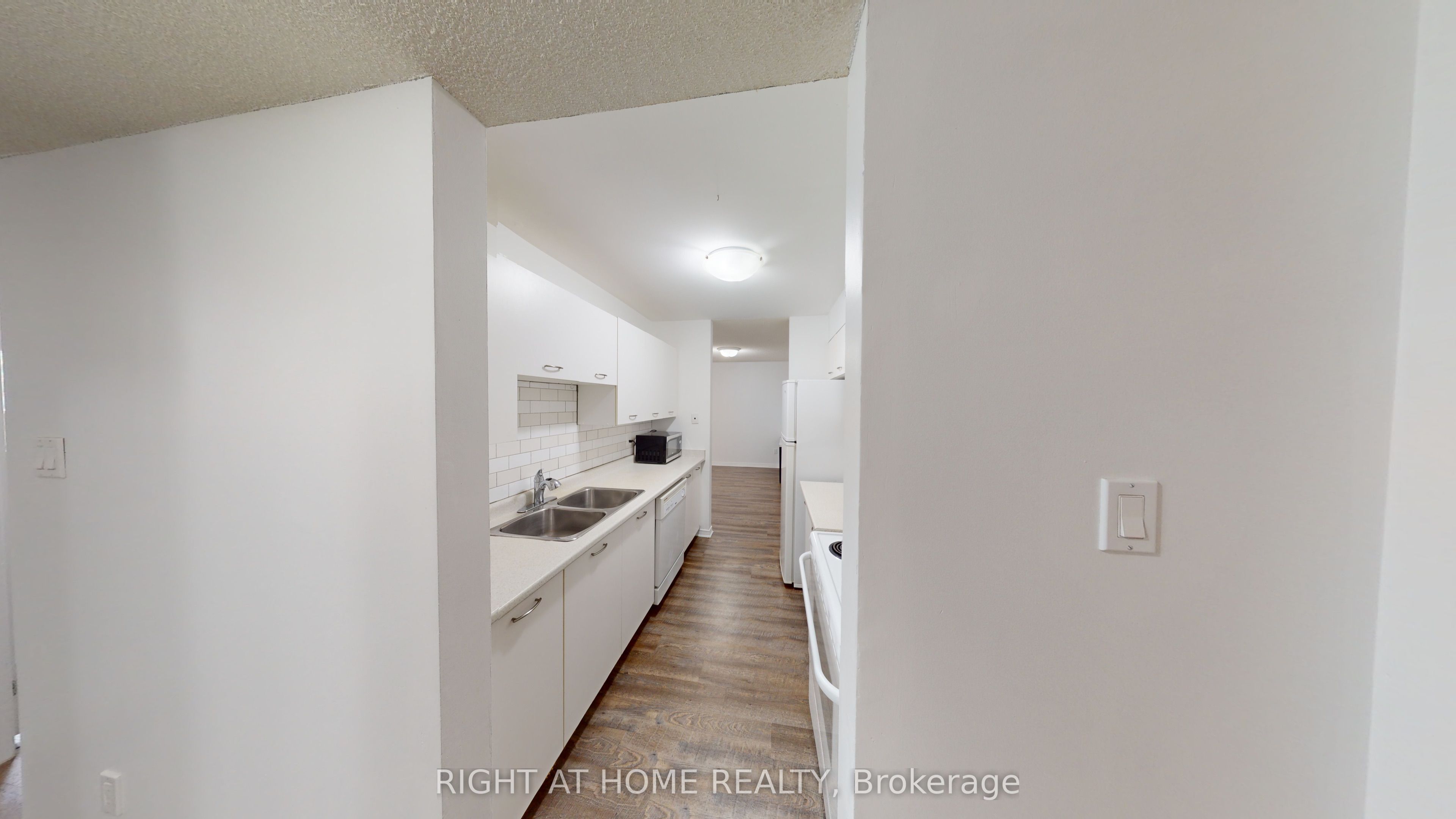 25 Meadow Lane #304