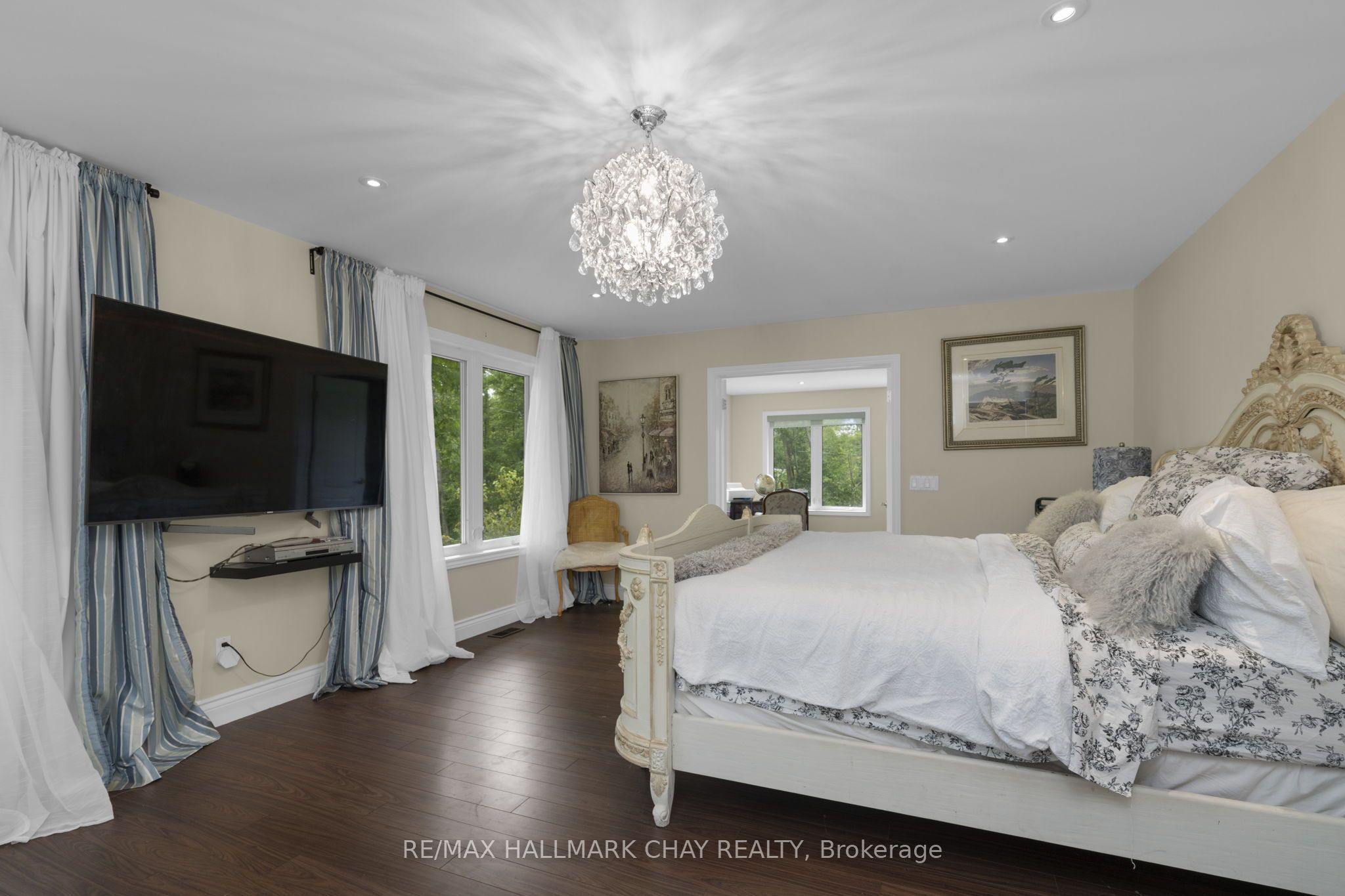 54 Forest Harbour Parkway