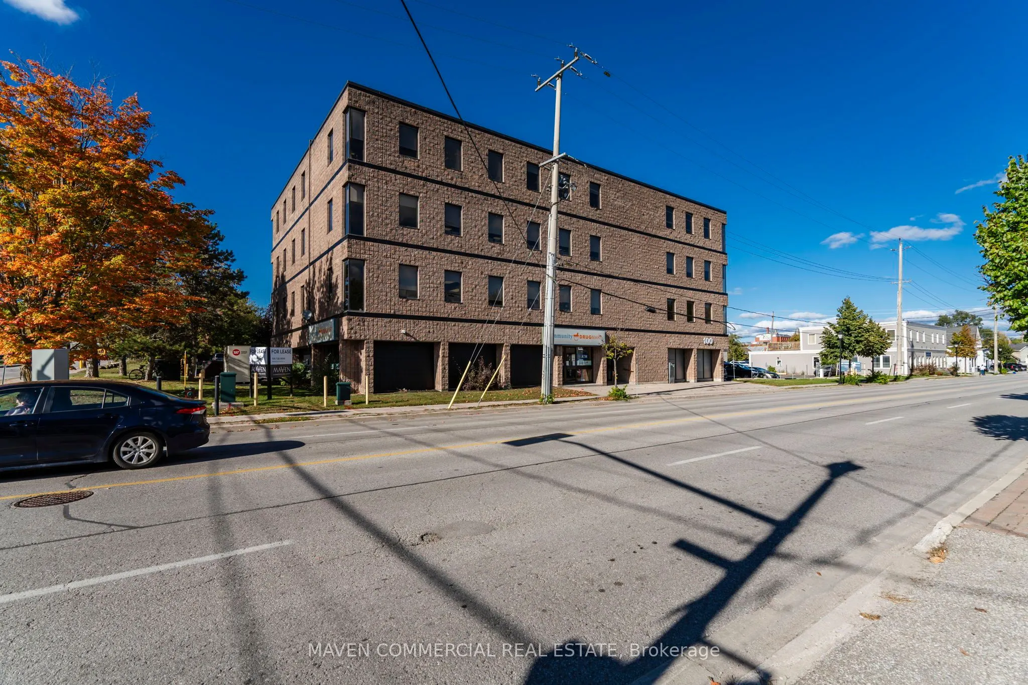 100 Colborne Street W