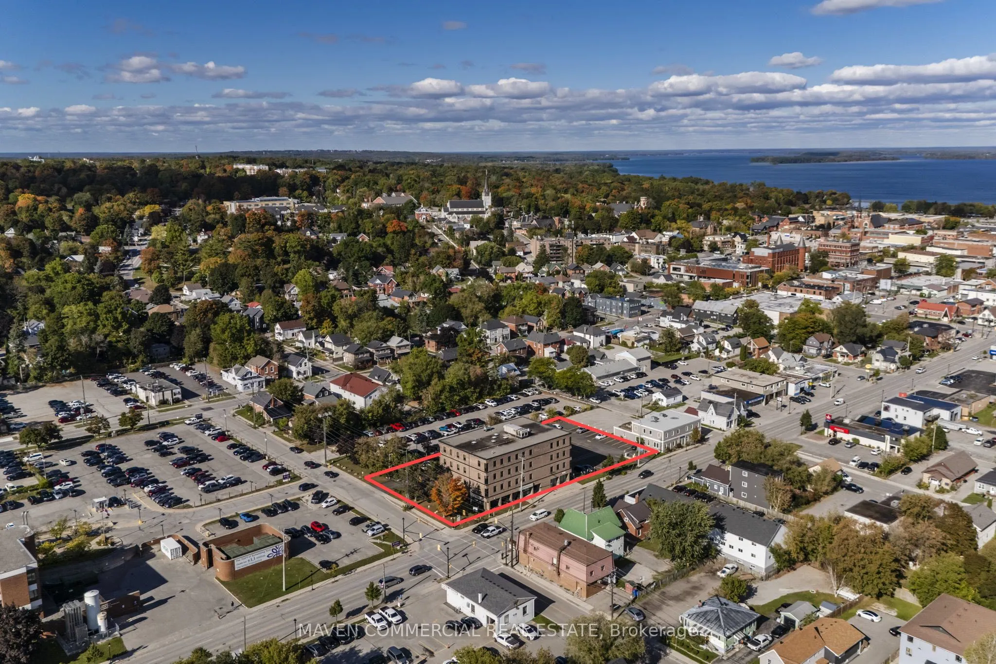 100 Colborne Street W