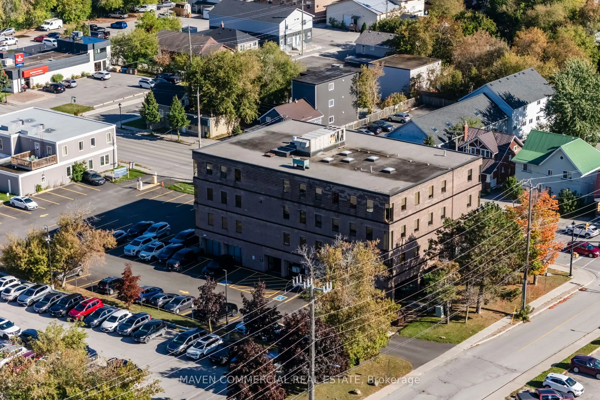 100 Colborne Street W