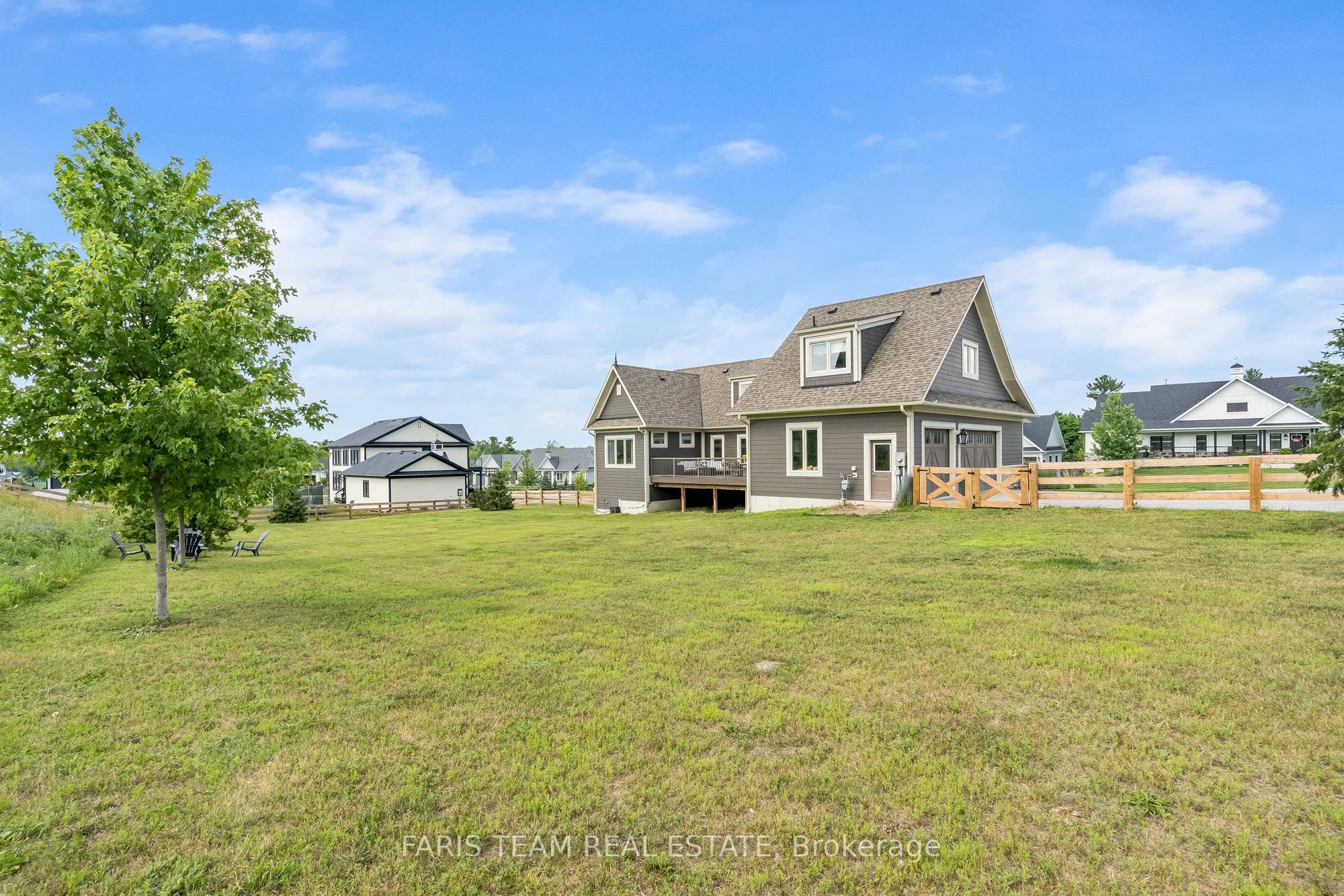 16 Gelderland Crescent