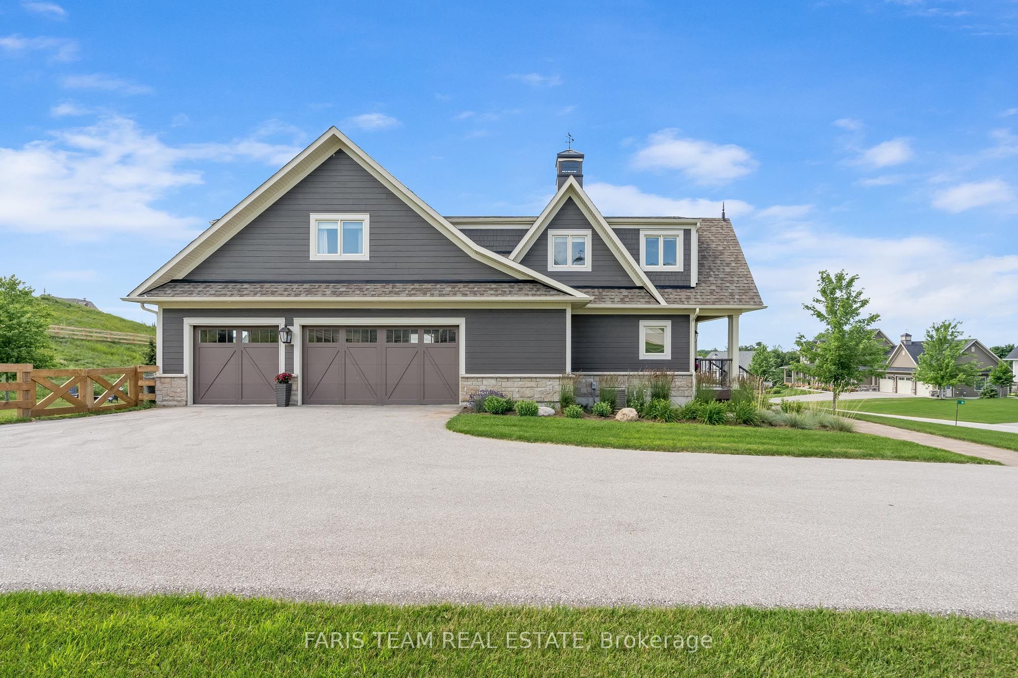 16 Gelderland Crescent