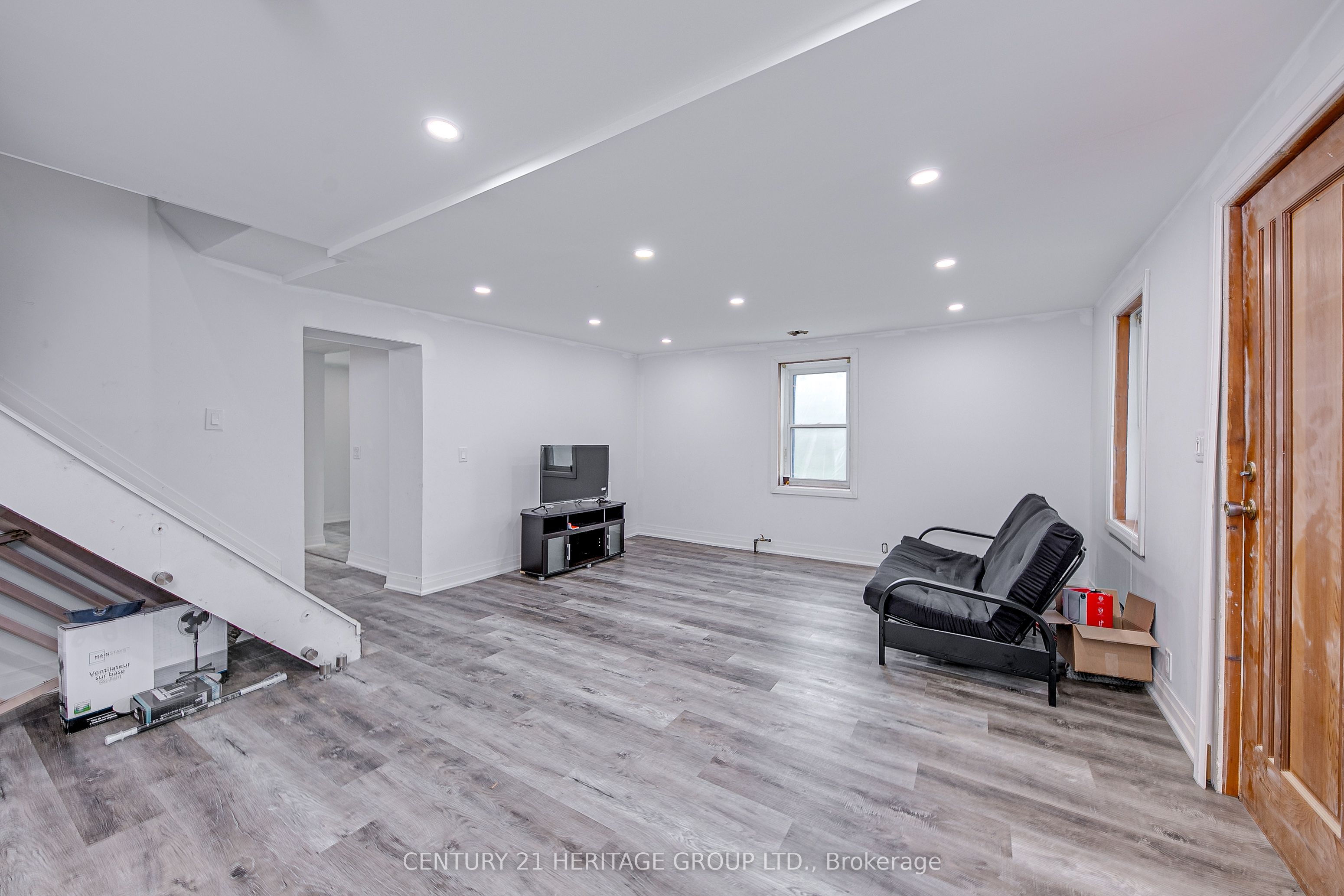 144 Queen Street