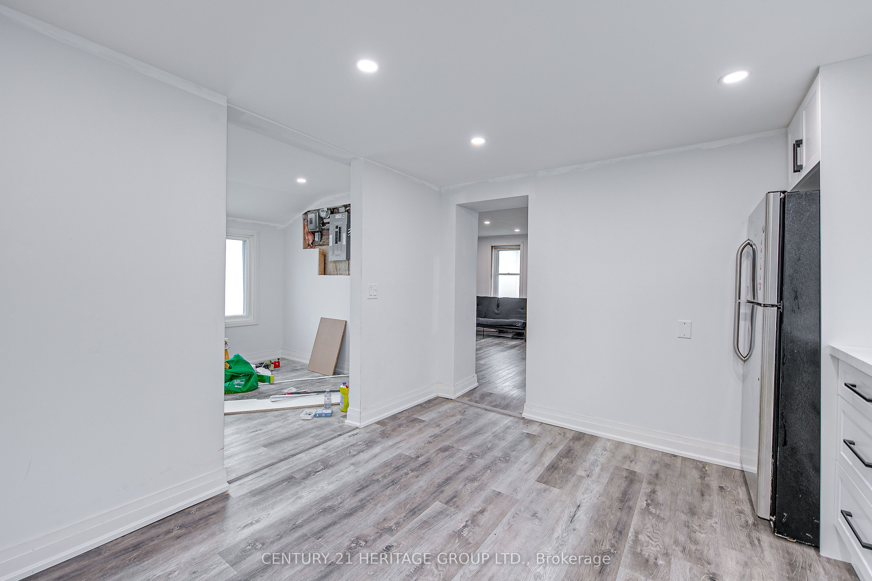 144 Queen Street
