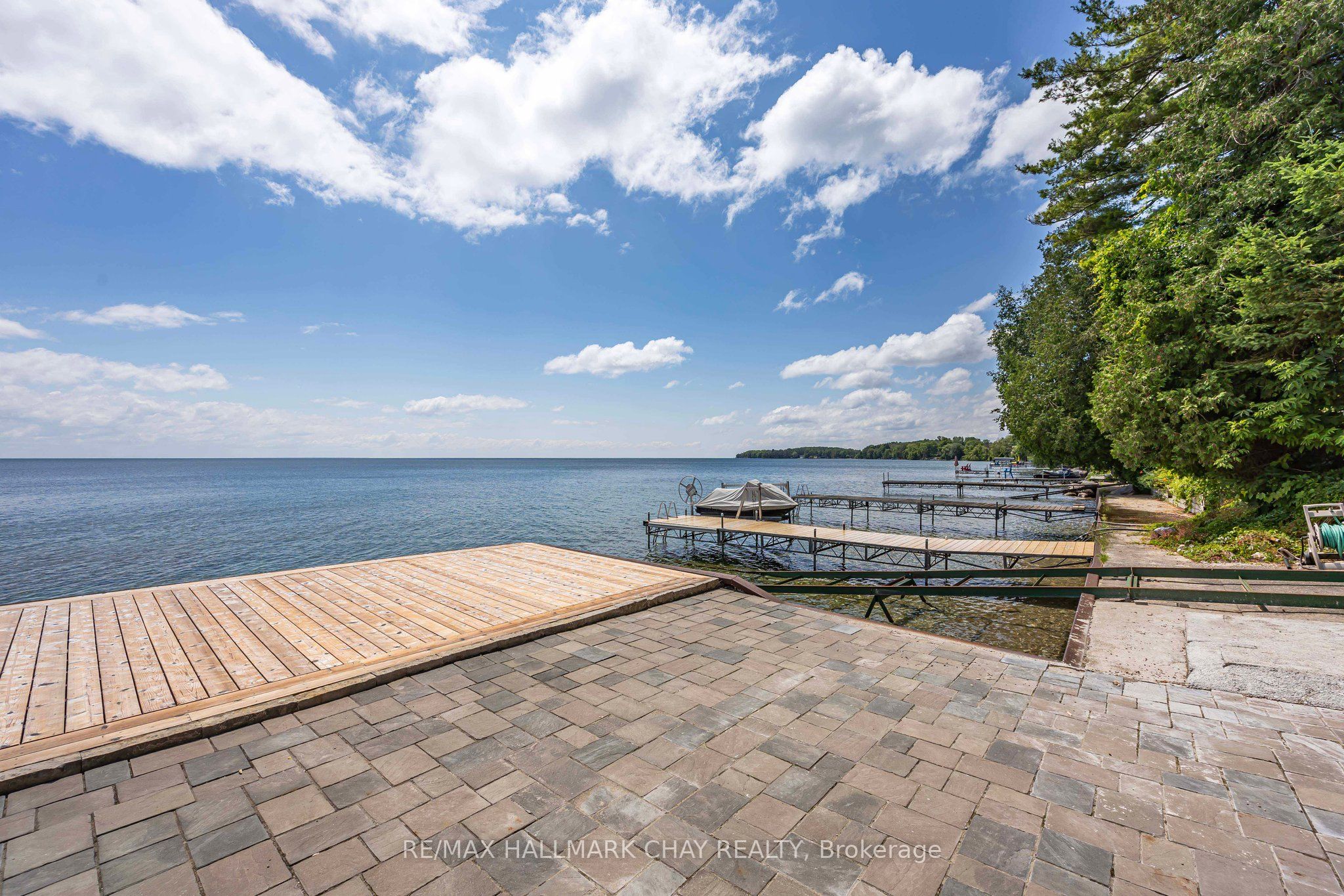 1125 Woodland Drive