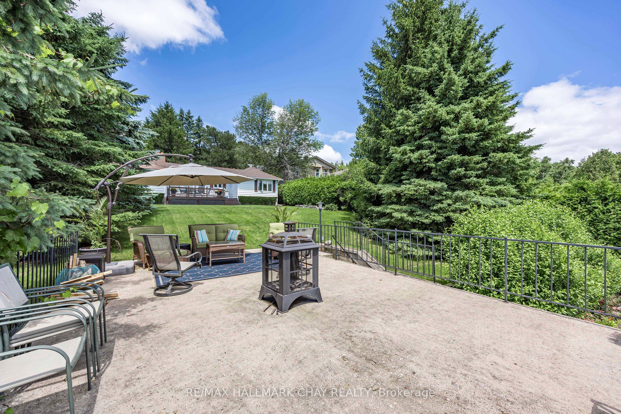 1125 Woodland Drive