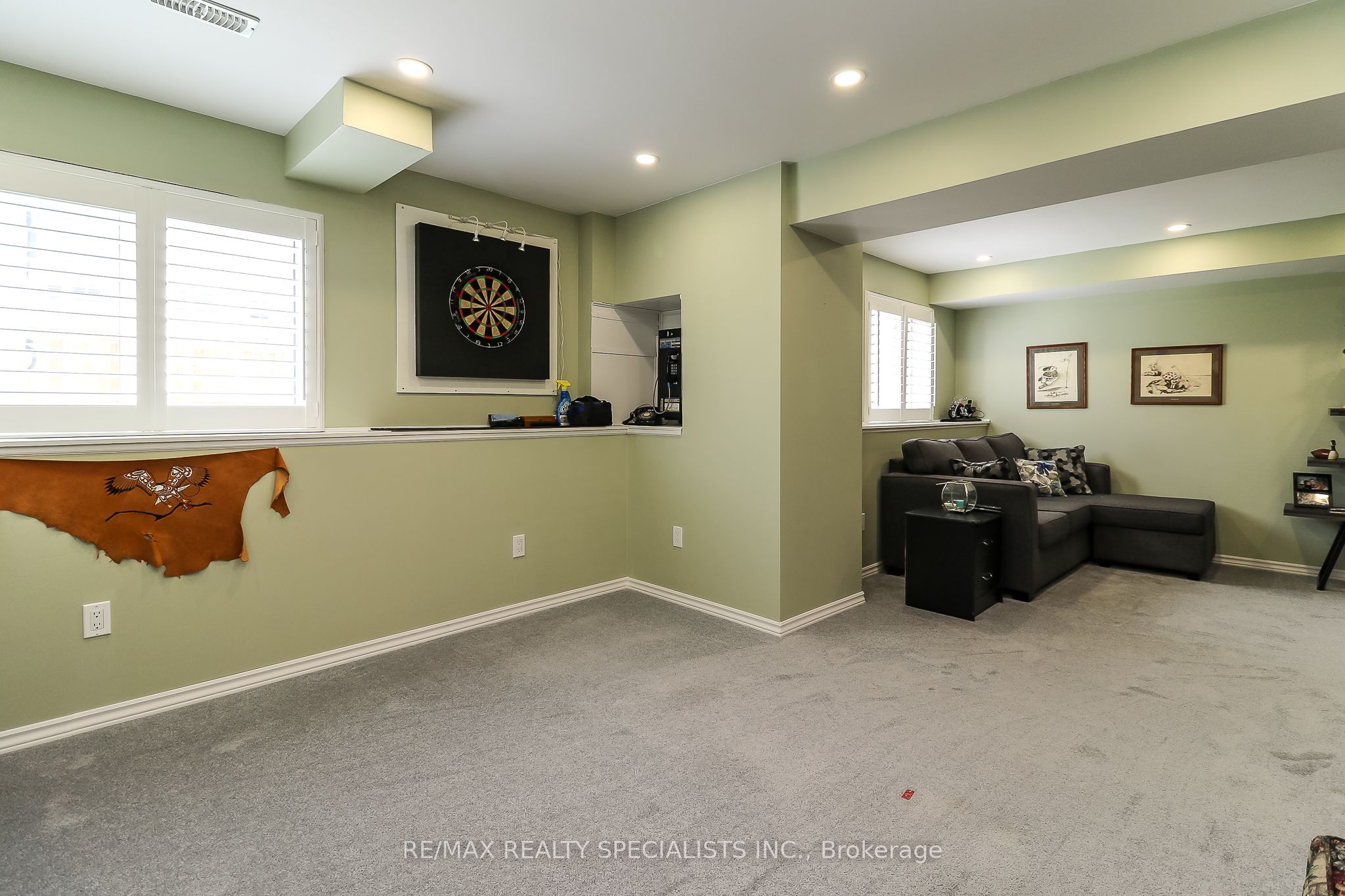 230 Roy Drive