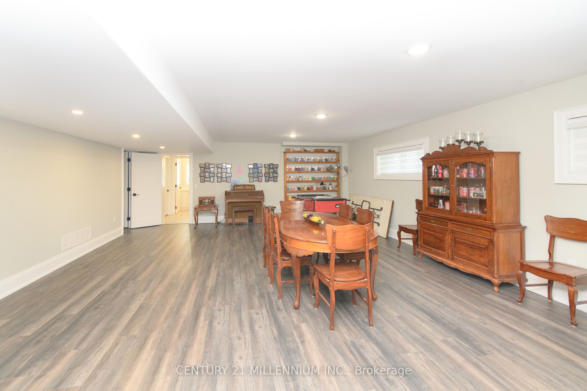2292 Shore Lane
