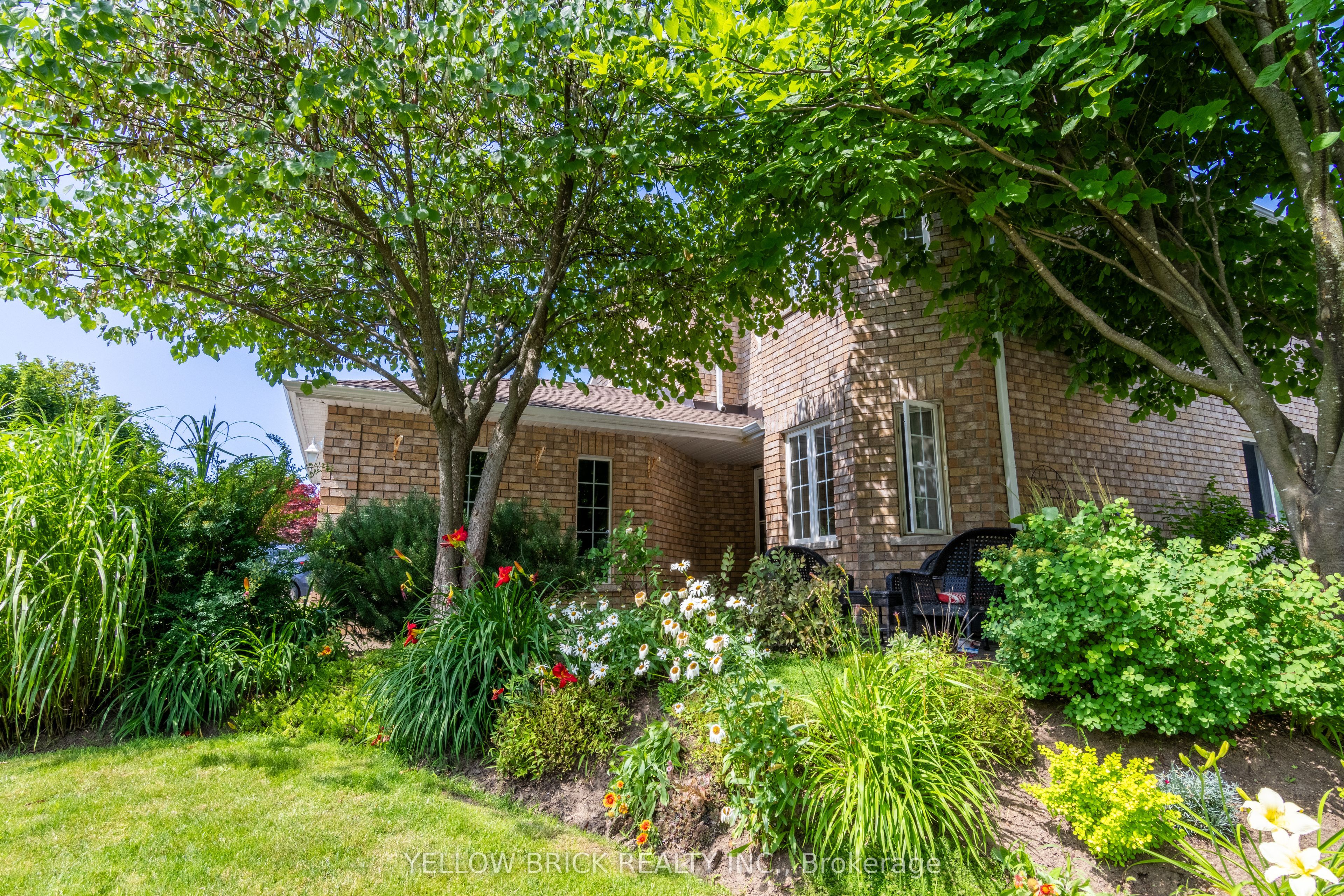1 Brown Wood Drive