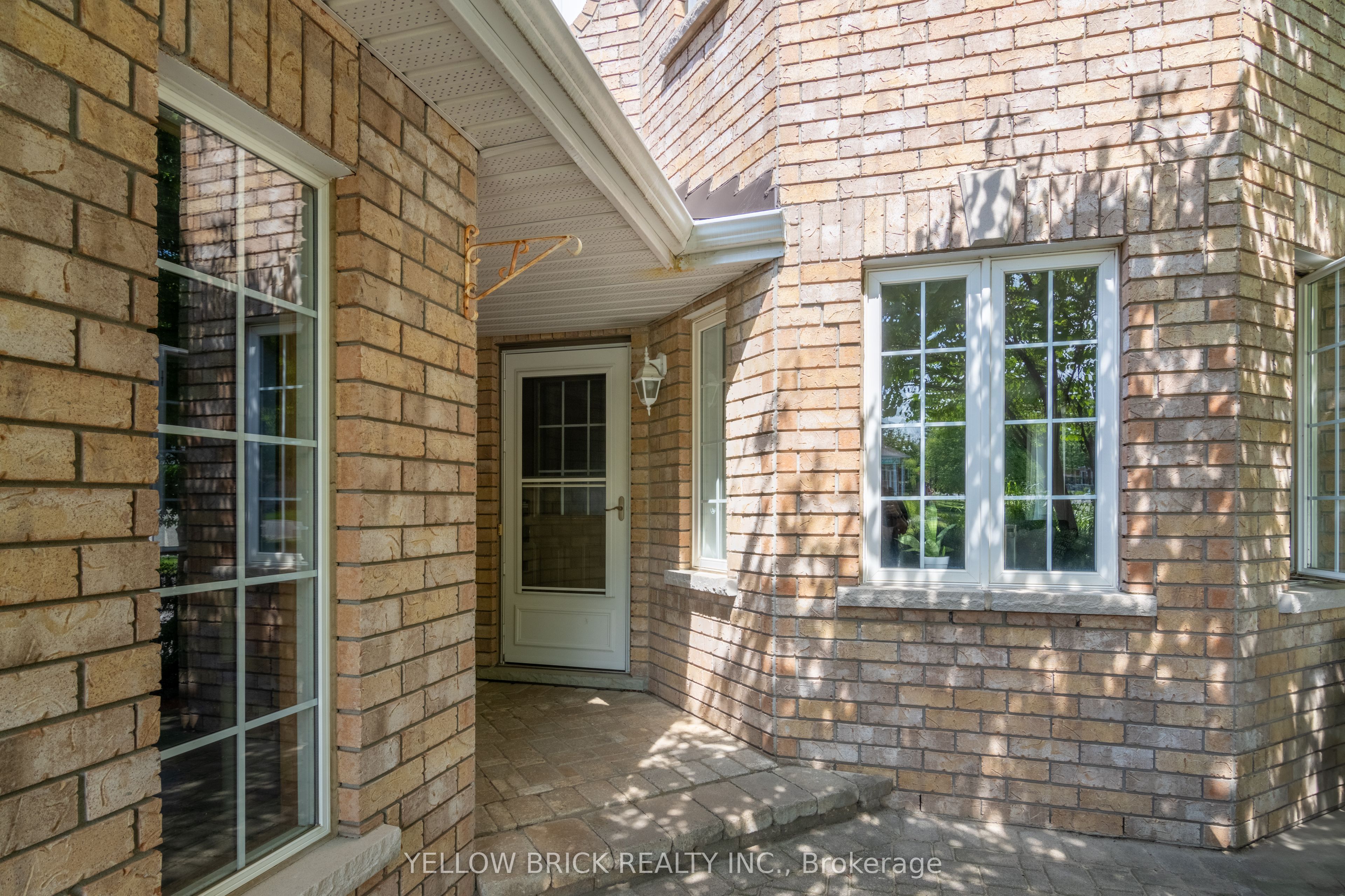 1 Brown Wood Drive