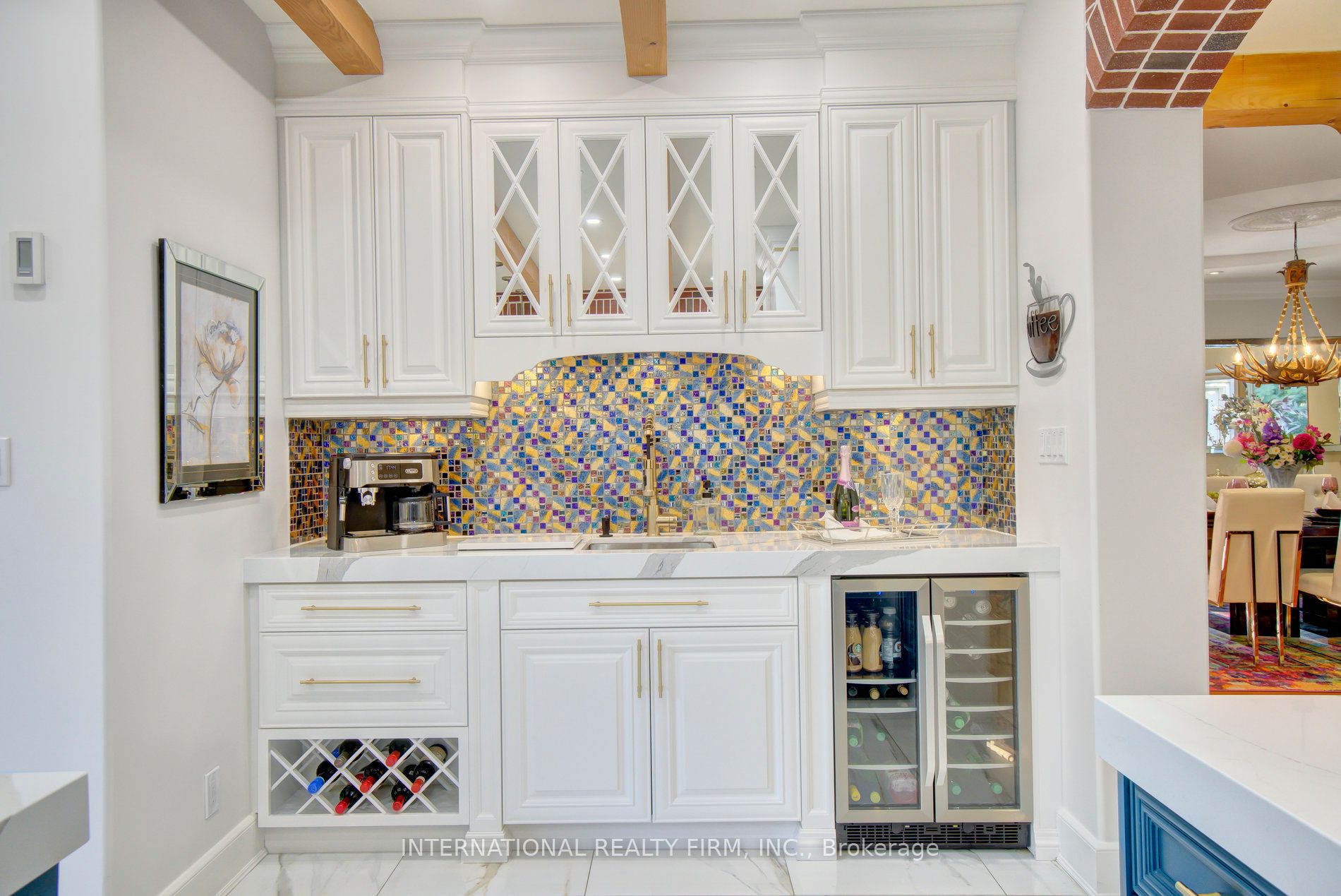 6 Pinehurst Lane