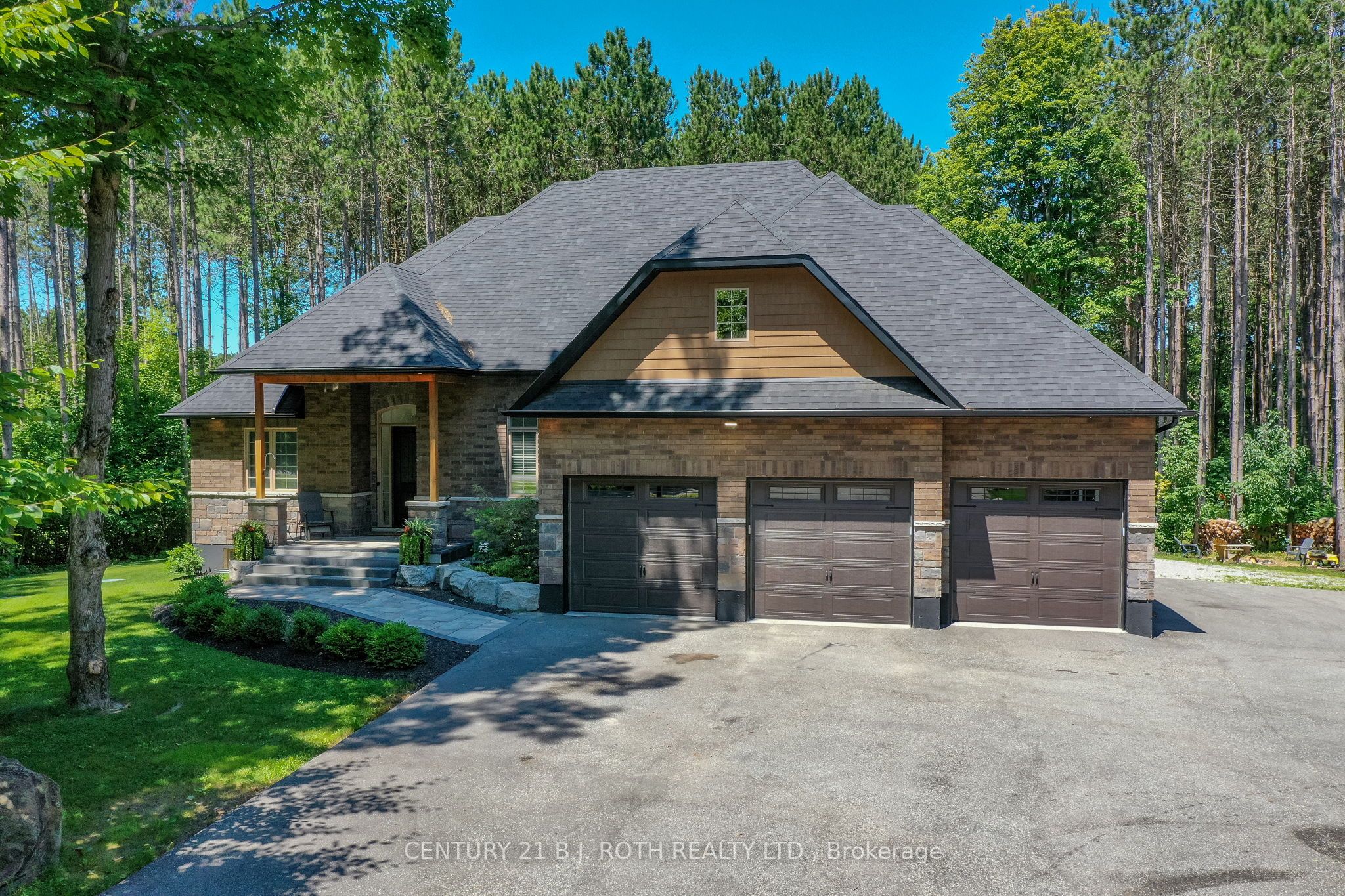 38 Windermere Circle