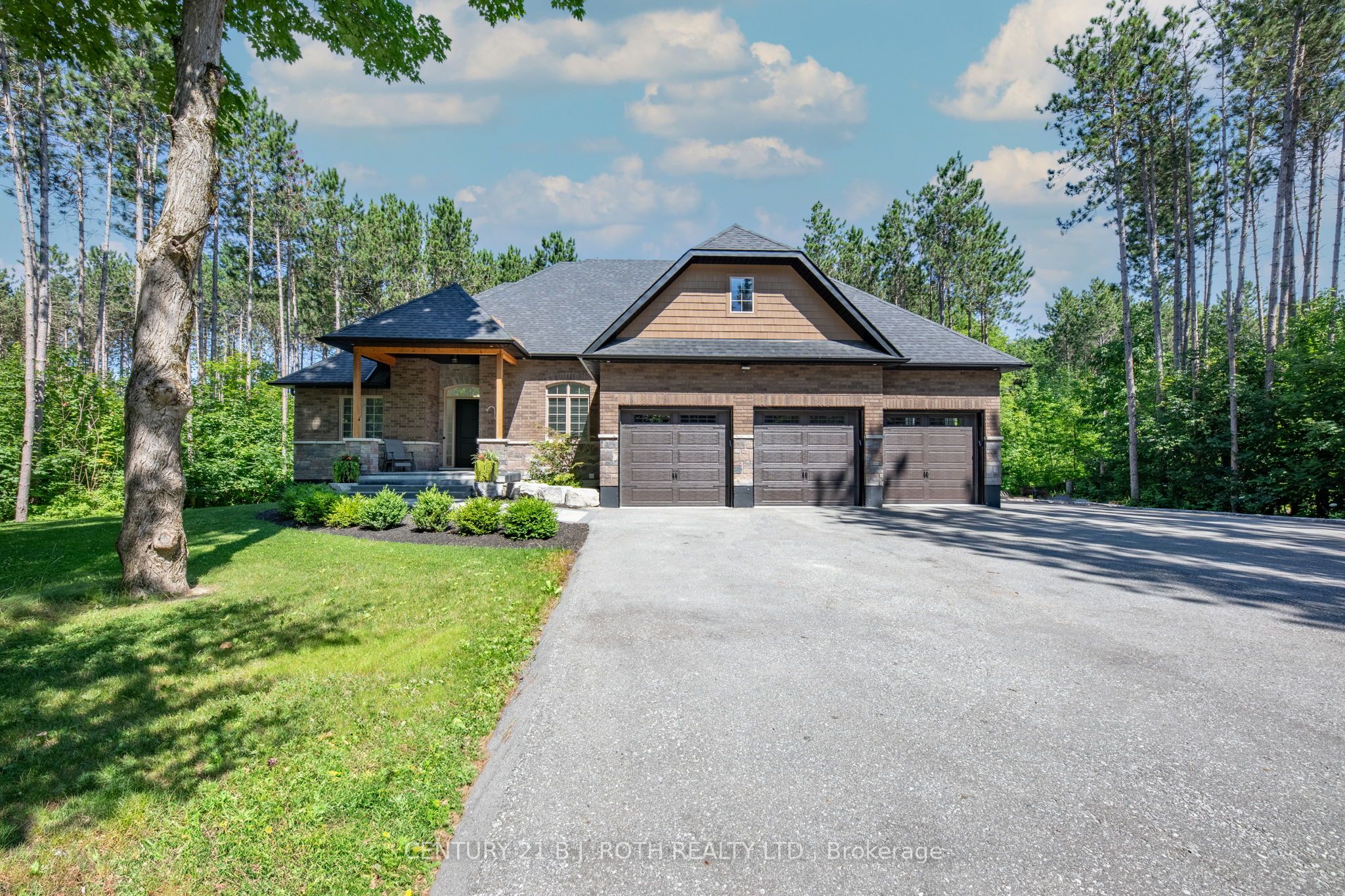 38 Windermere Circle
