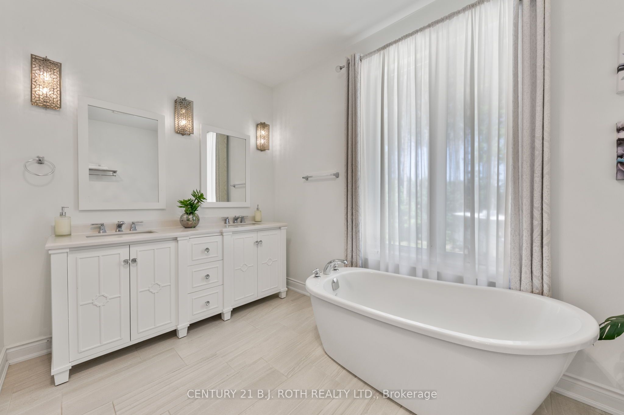 38 Windermere Circle