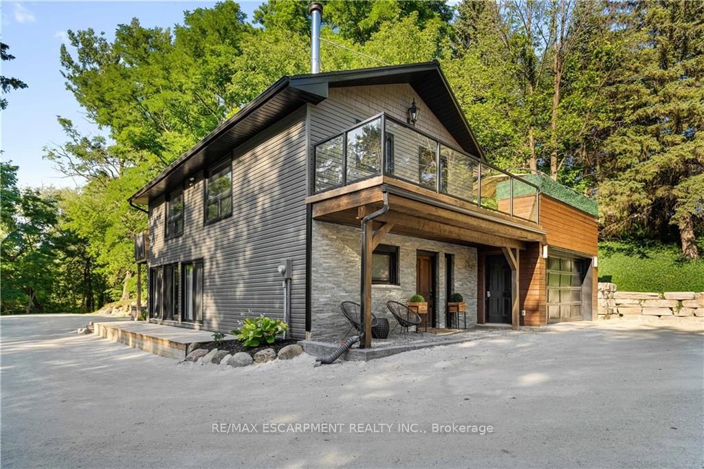 645 MOUNTAIN Road