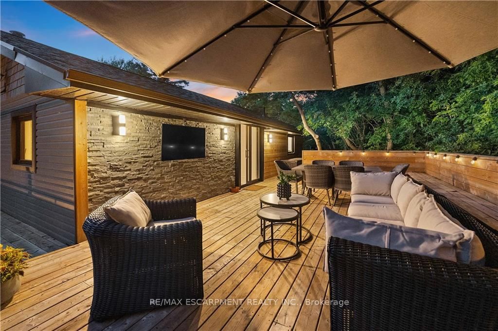 645 MOUNTAIN Road