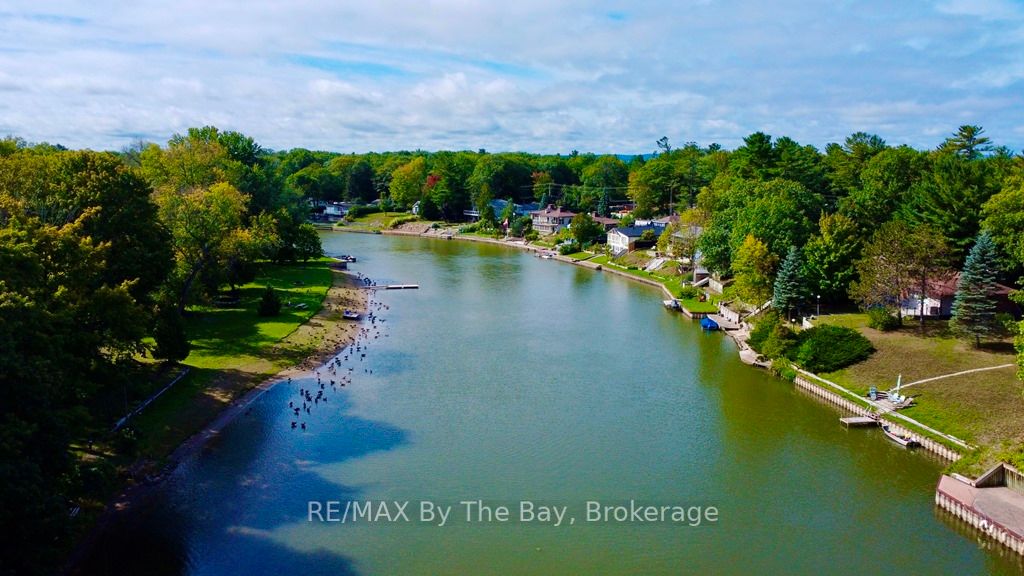 490 Oxbow Park Drive