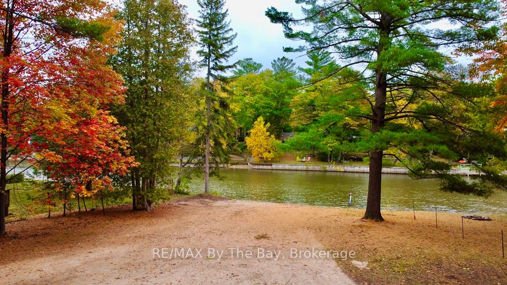 490 Oxbow Park Drive
