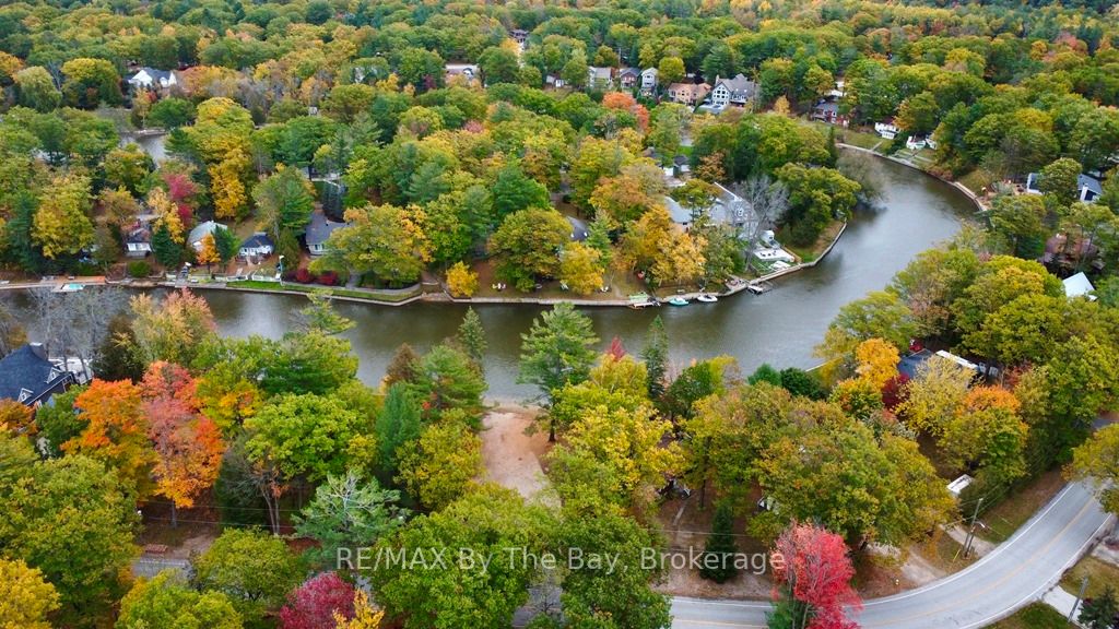 490 Oxbow Park Drive