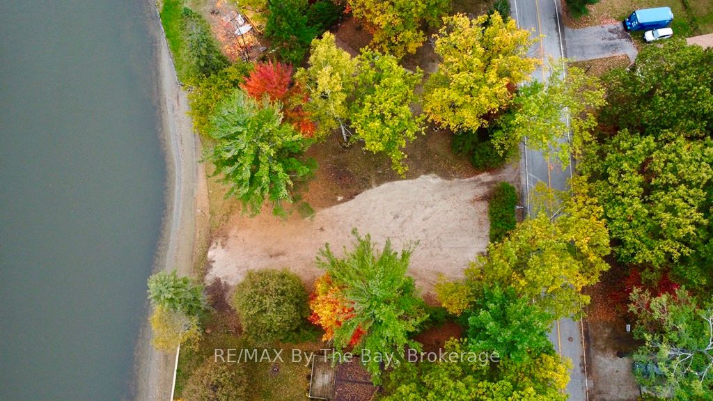 490 Oxbow Park Drive