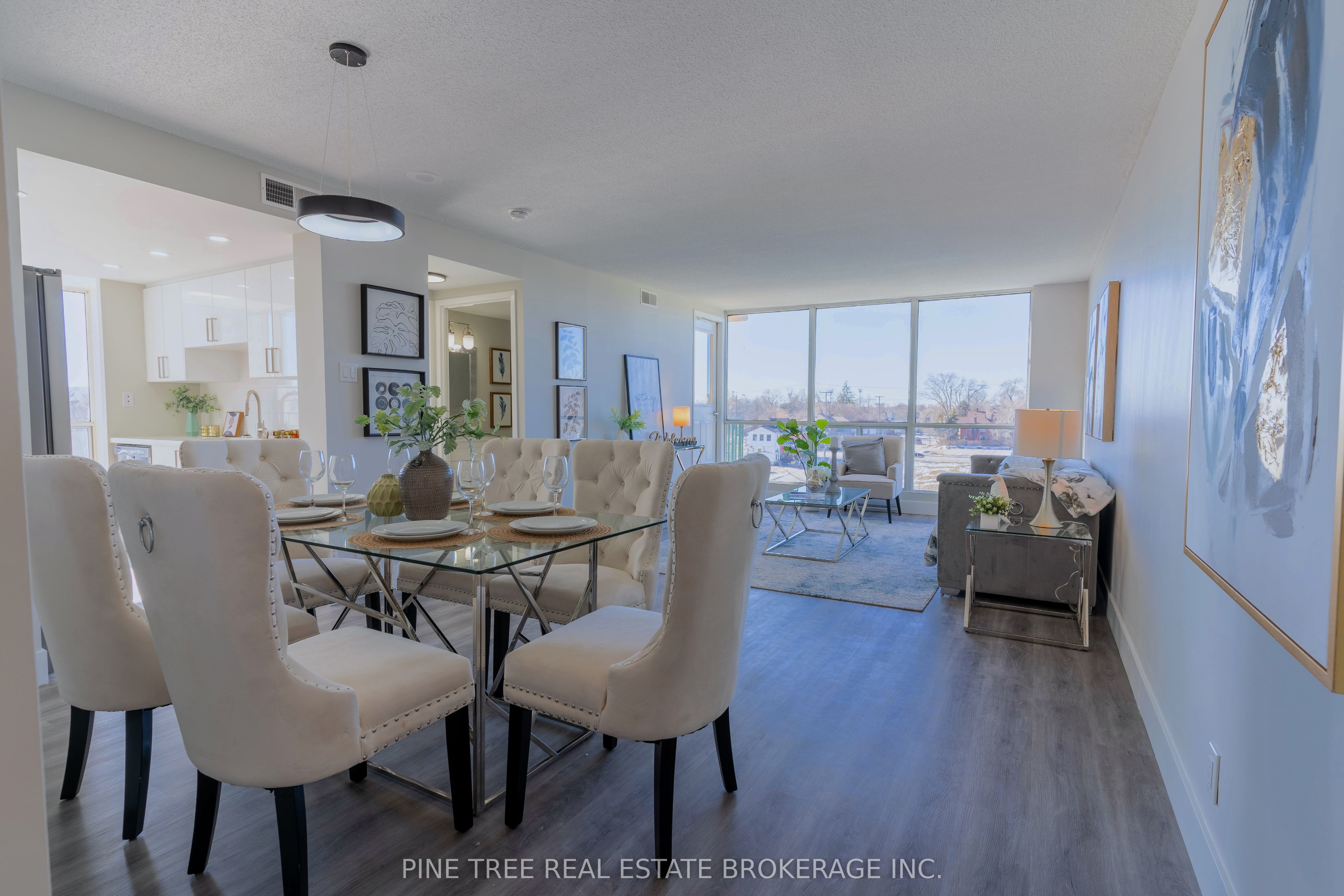 65 Ellen Street, #208