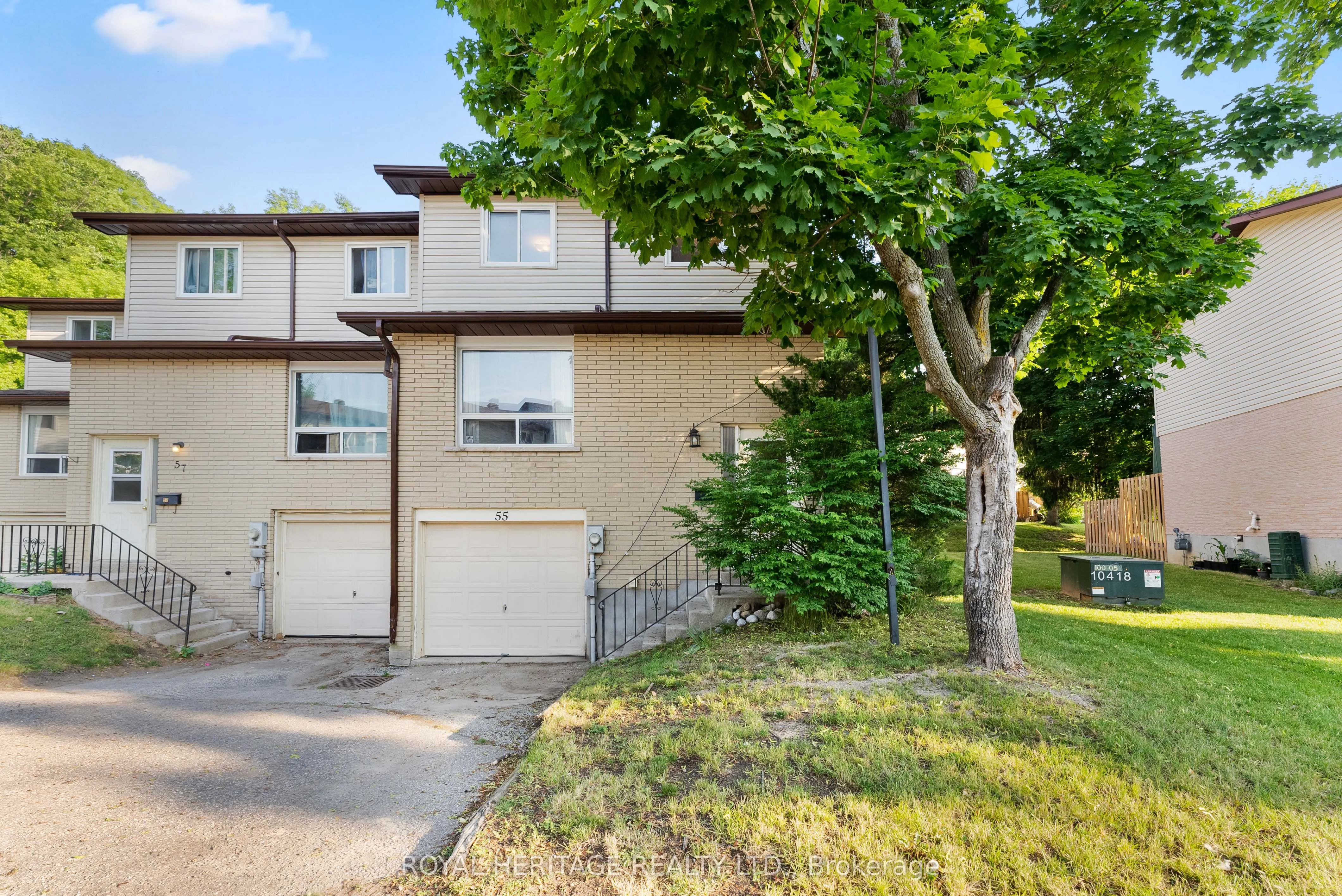 1095 Mississaga Street W, #55