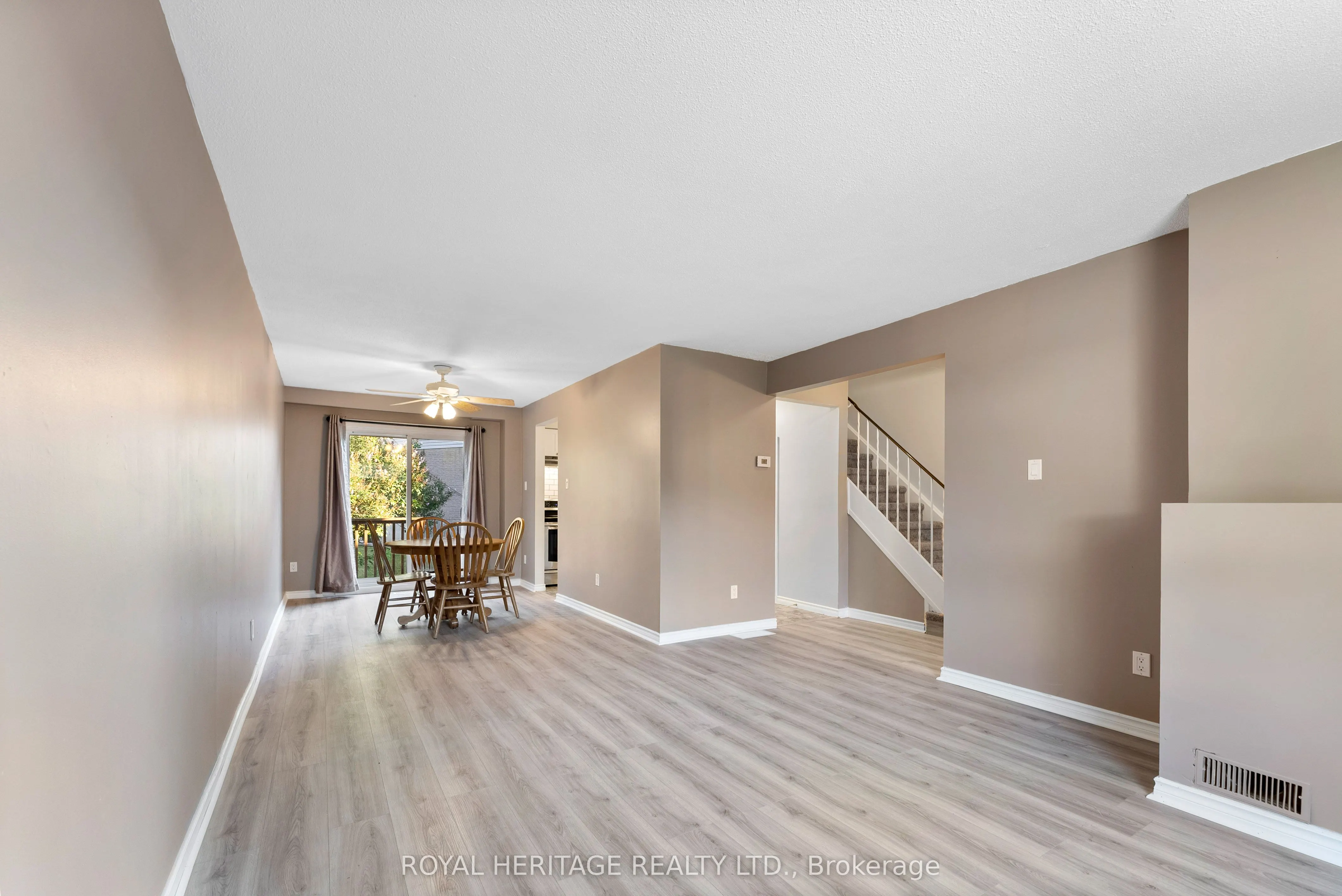 1095 Mississaga Street W, #55