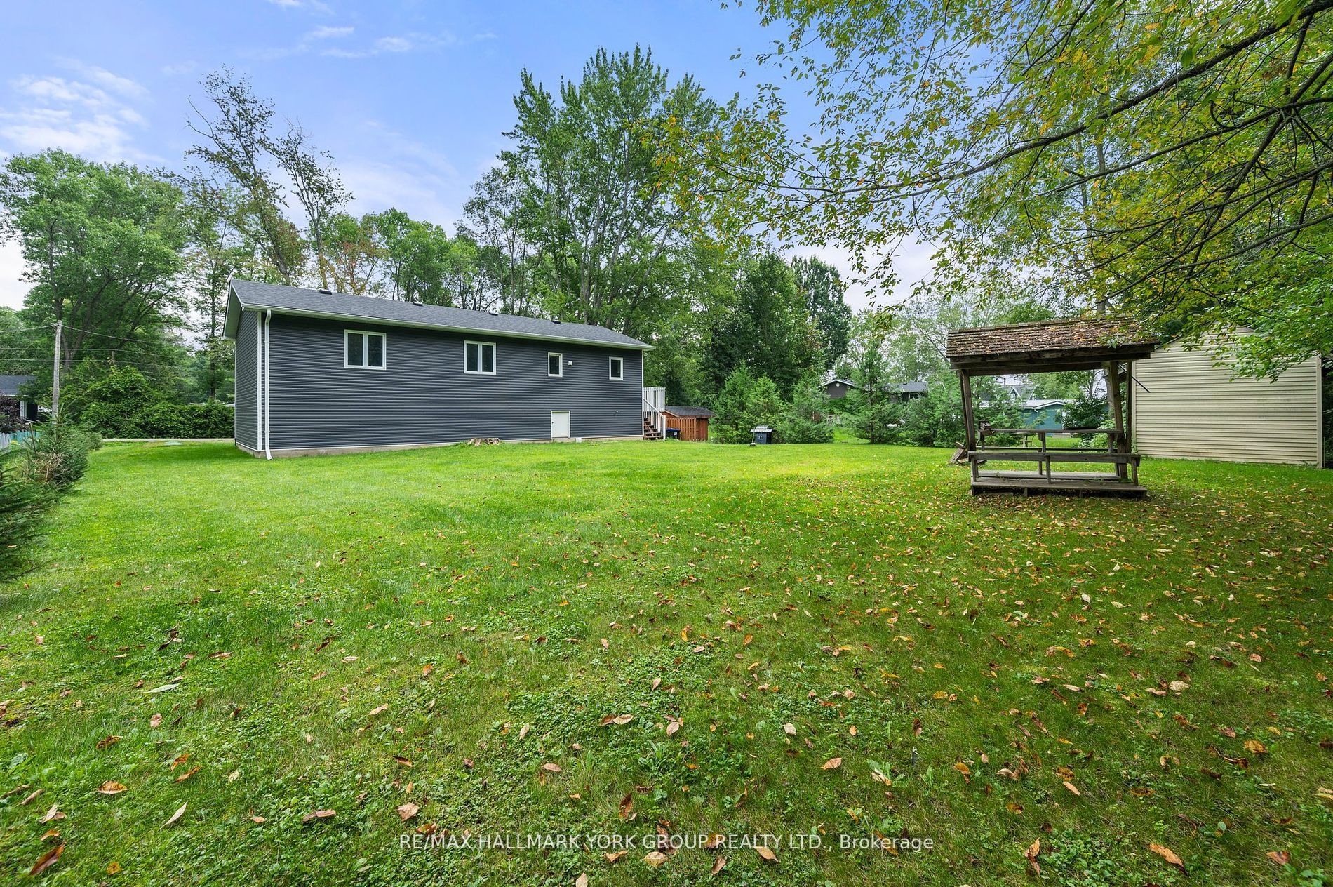 3554 John Street