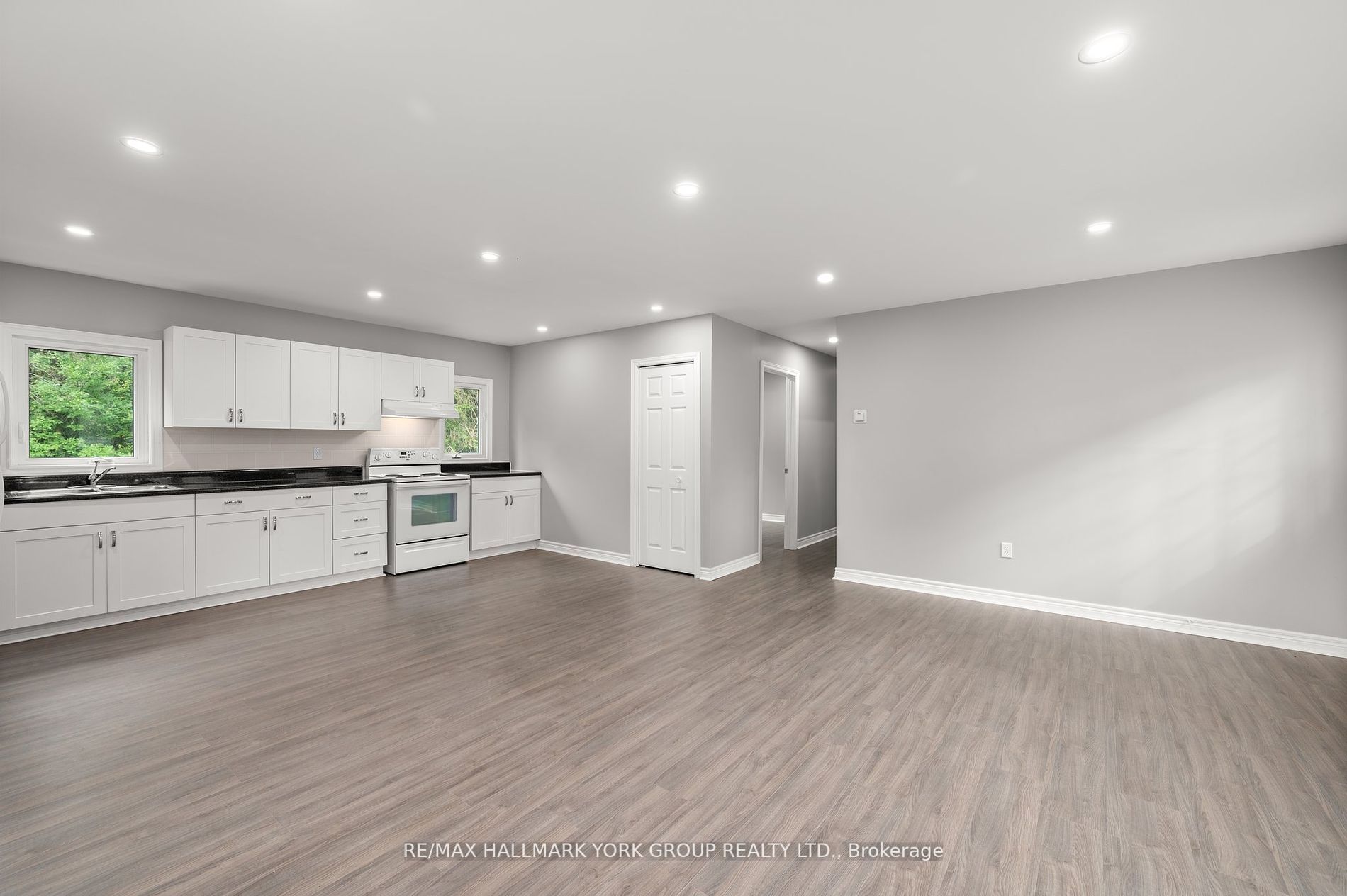 3554 John Street